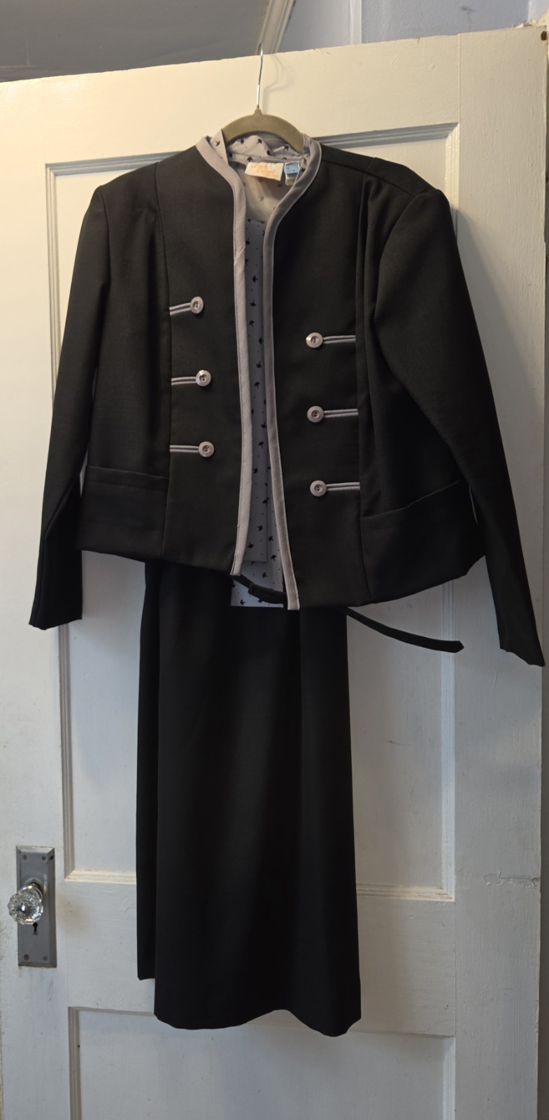 Vintage 80’s Lady Carol Black Grey Dress Jacket And Belt. Gingko Leaf Print. 16