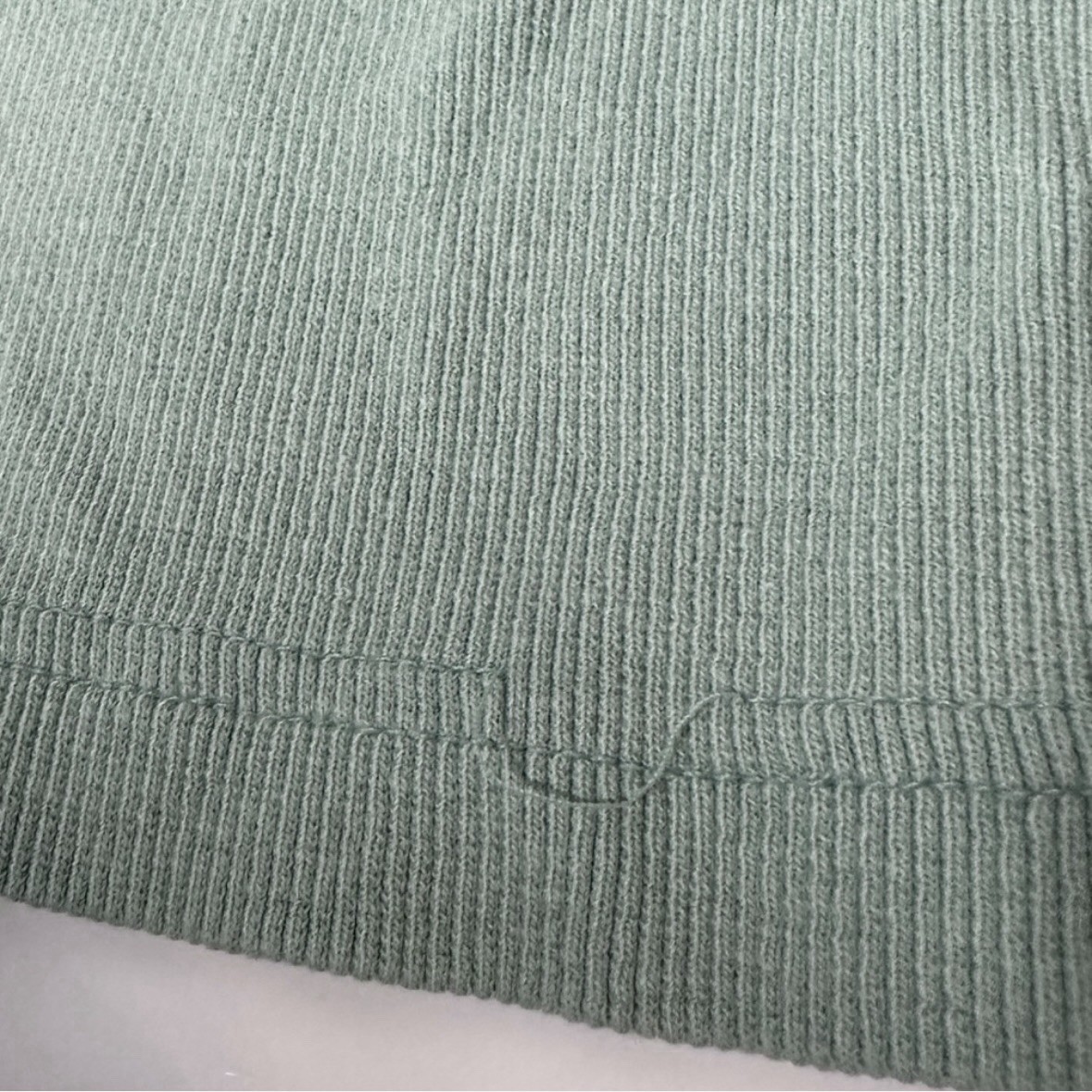 Vintage Express Tricot Mint Green Ribbed Short Sleeve V-Neck Shirt Size Large