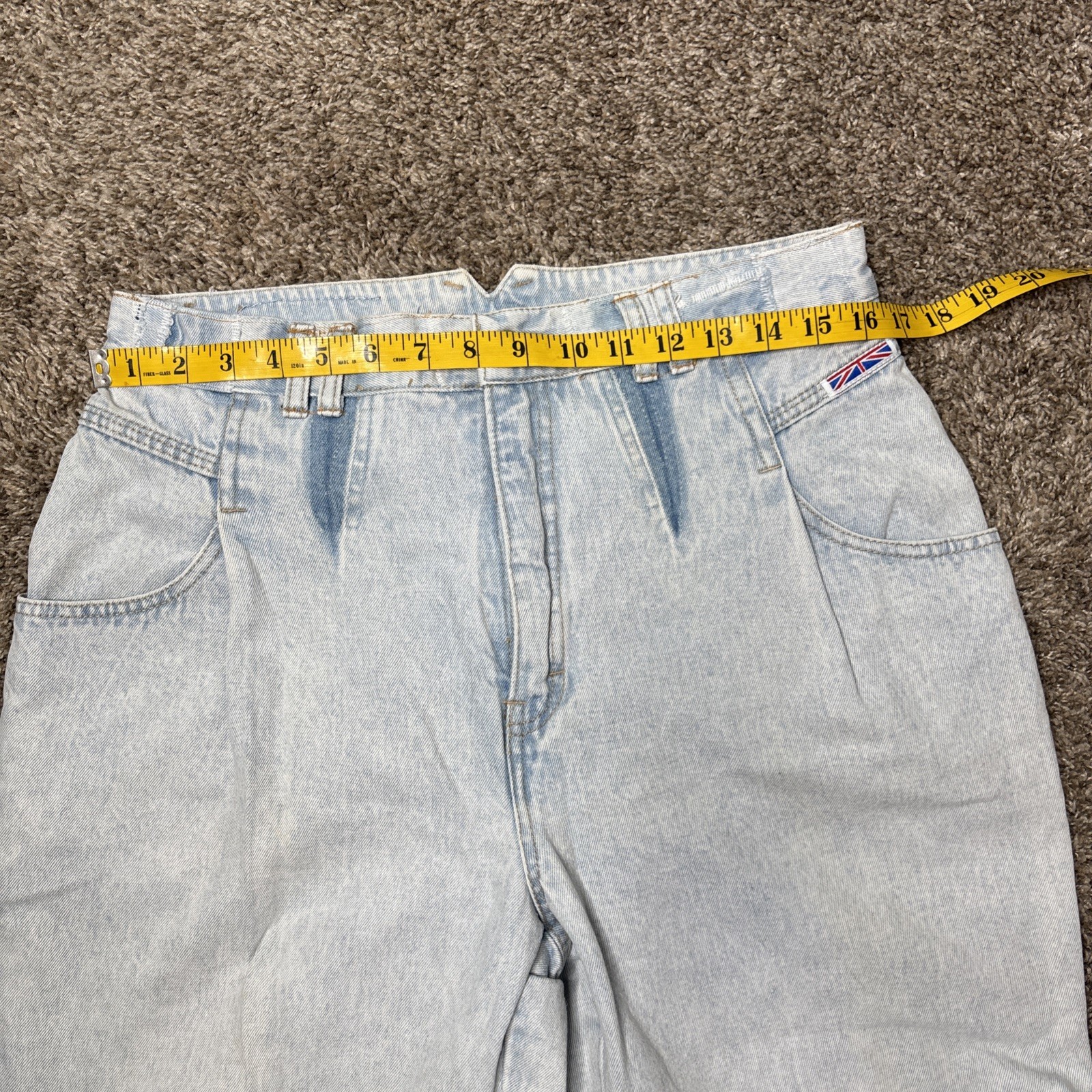 Vintage Brittania Jeans high-waisted pleated tapered leg Acid Wash Sz 32×28.5