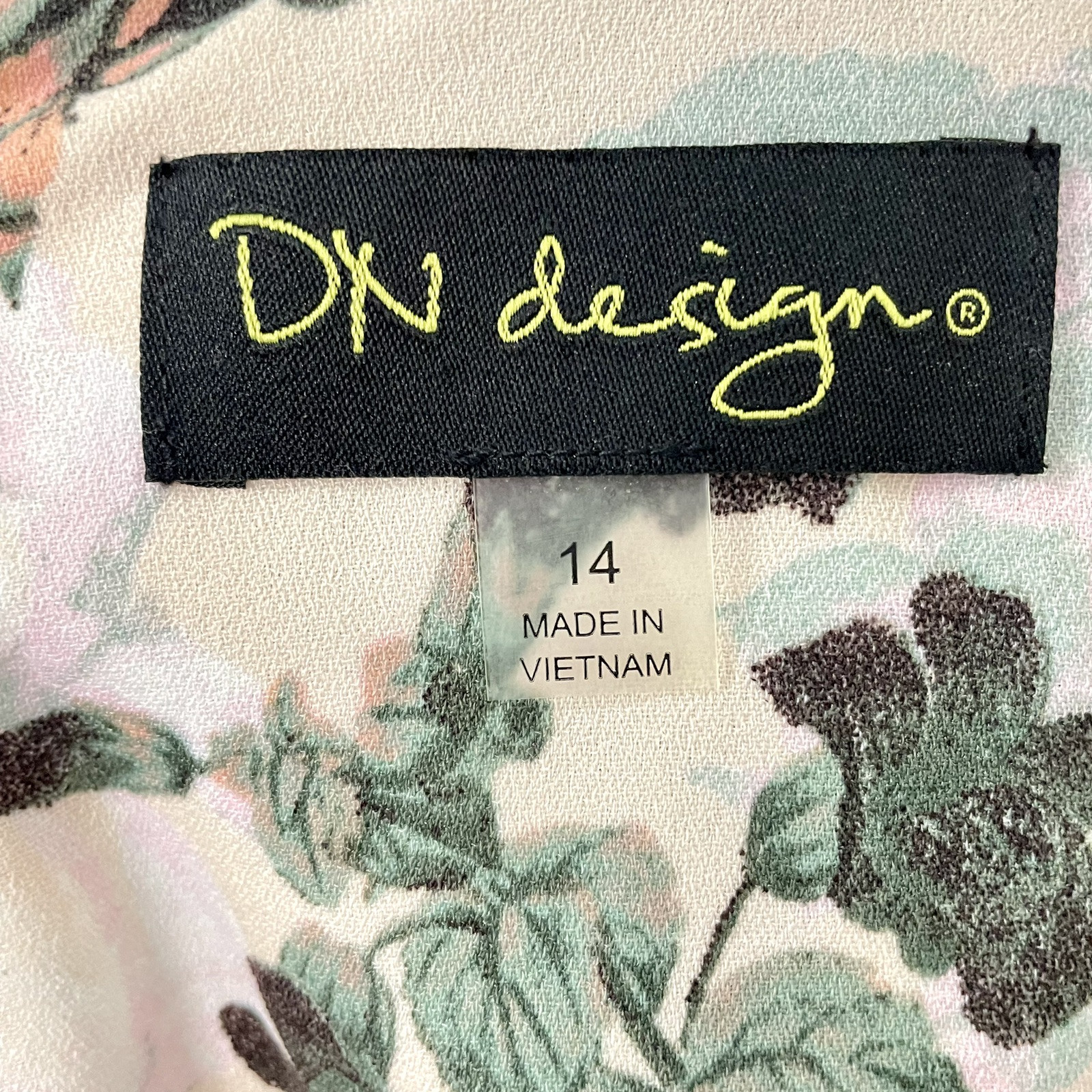 DN Design Dress 14 Ruffle V Neck 90s Floral Blush Hi Low Cottage Garden Feminine