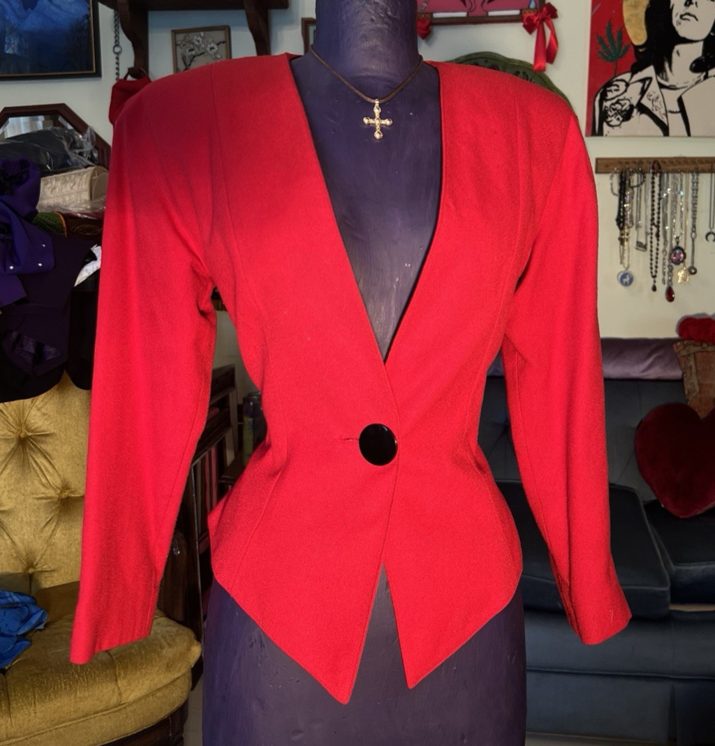 1980s Jaqueline Ferrar Red Fitted Blazer Glam Rock Retro Officewear Victorian 4