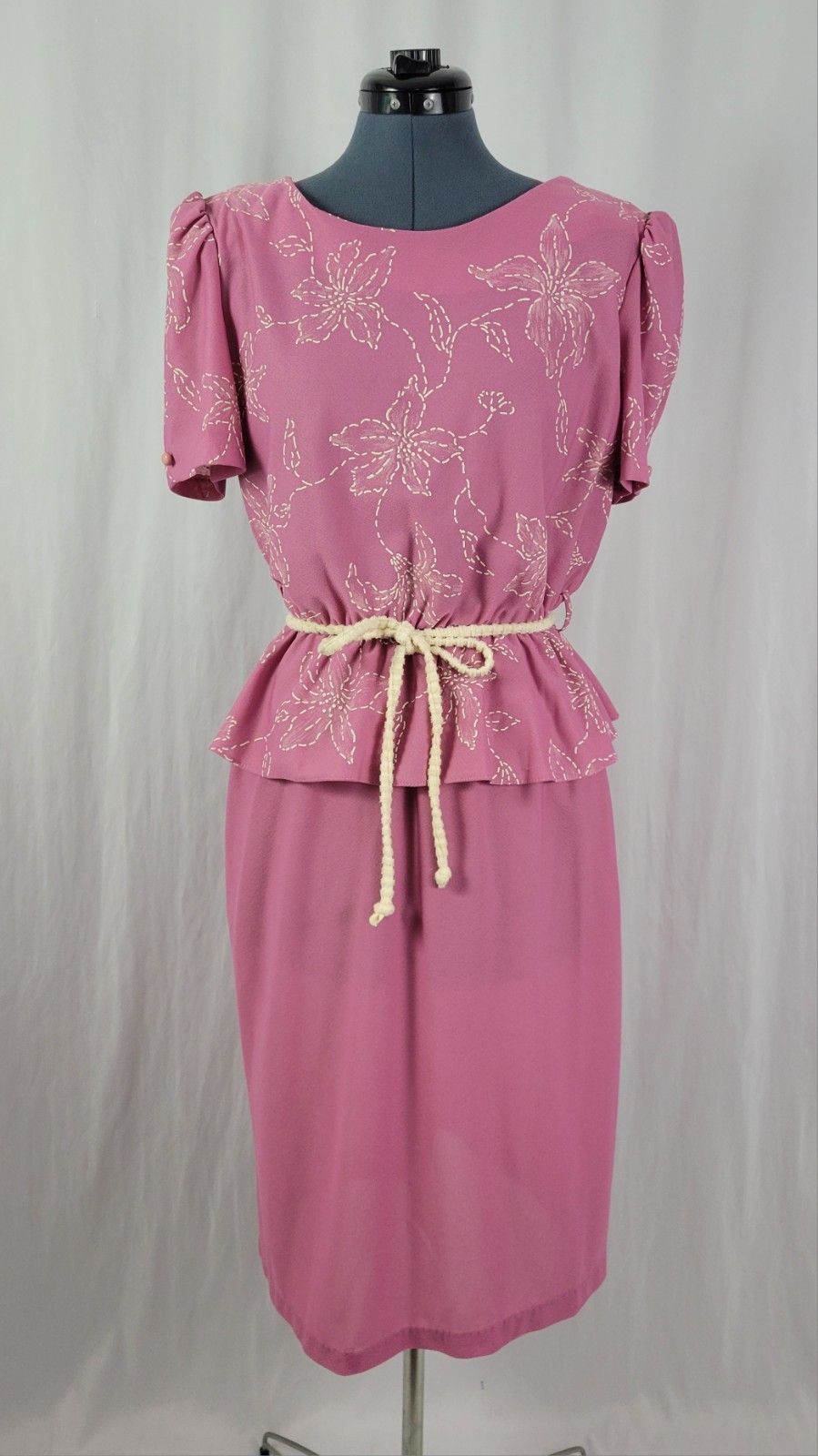 Vtg Earth Angel Mauvish-Pink Blouson Dress w Peplum & Cream Floral Print Size S?