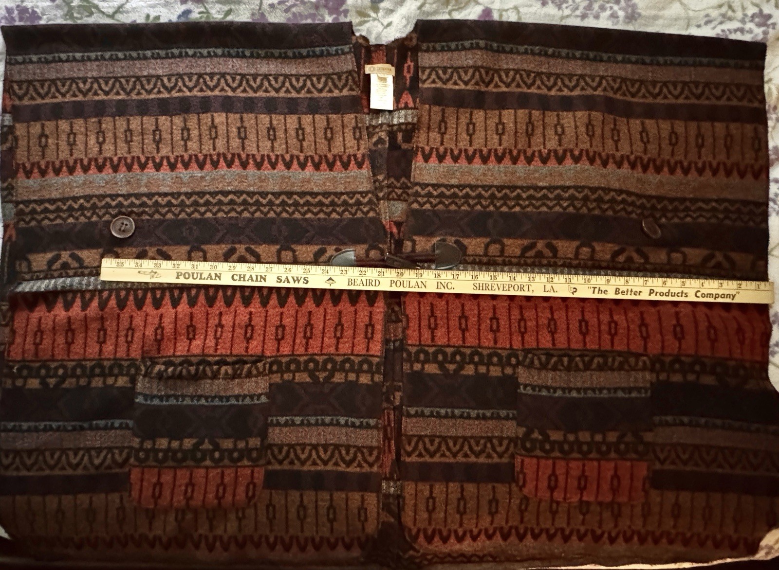 Vtg Democracy Poncho Soft & Comfy WoolBlend Beautiful Native Design Sz S/M & L