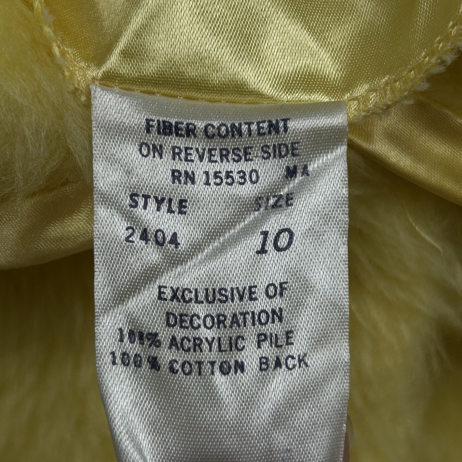 Womens Vintage Sz 10 Yellow Faux Fur Coat 3/4 Sleeve Buttons Satin Trim Pockets