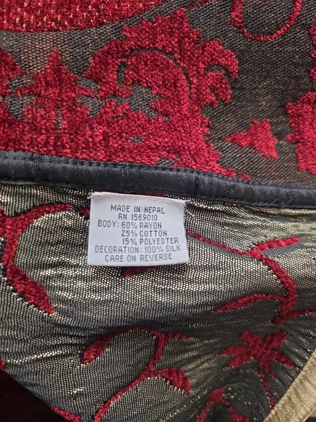 Vintage YakMagik Blazer Women’s L Red Black Gold Tapestry Embroidered