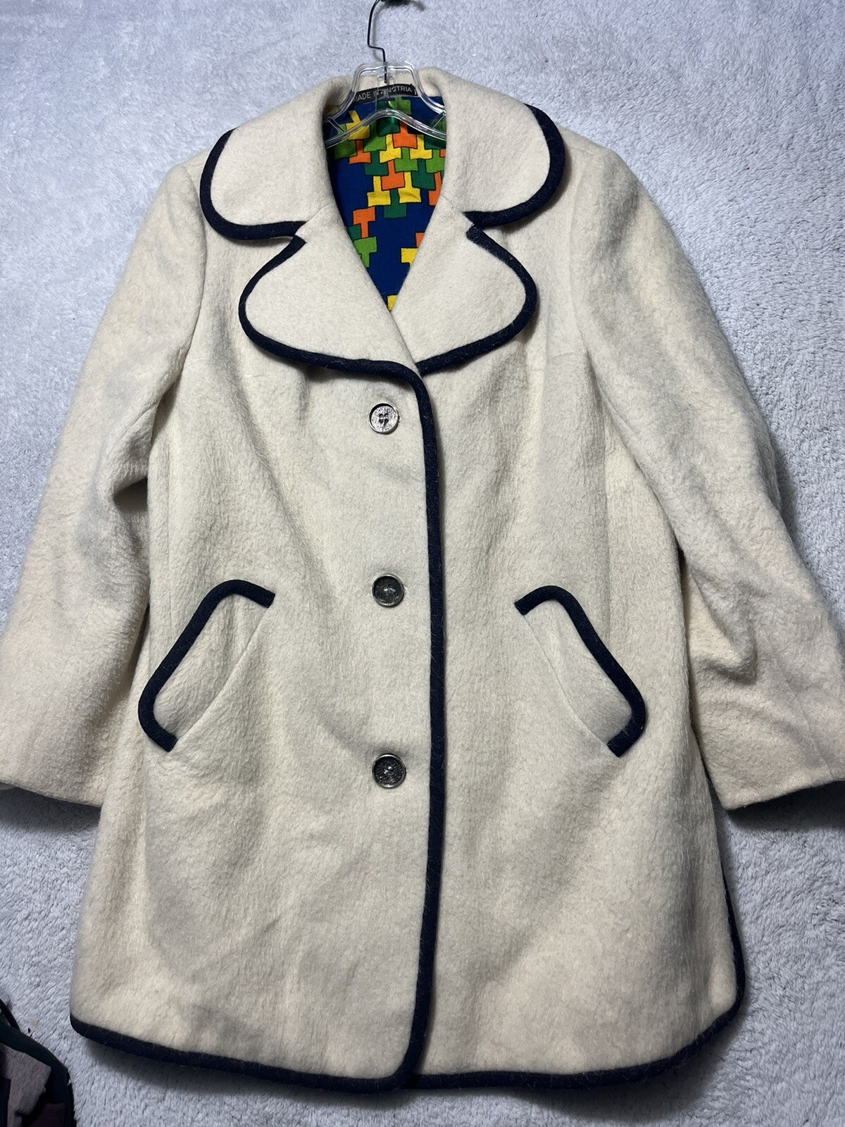 Vintage Pristine Lodenfrey 1842 Ivory Wool Outdoor Peacoat Australia Size 14.