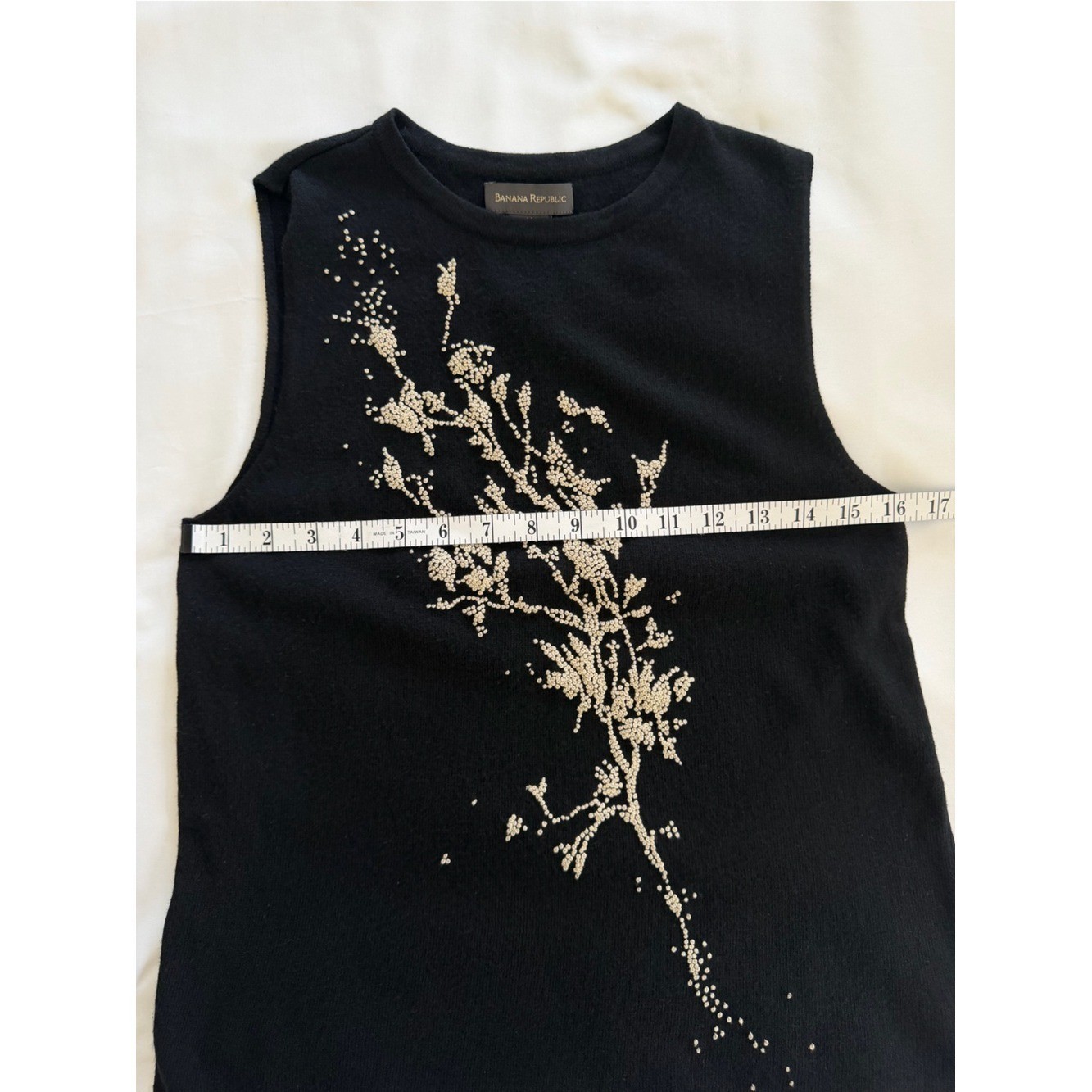 Vintage Banana Republic Embroidered Cashmere Silk Tank
