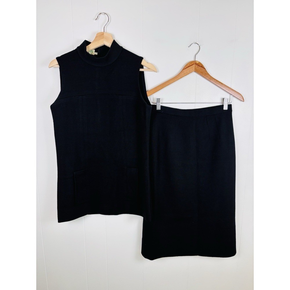 Vintage 1950s Knit 2 PC Set Black Wool Tunic Sweater Top Straight Skirt Small
