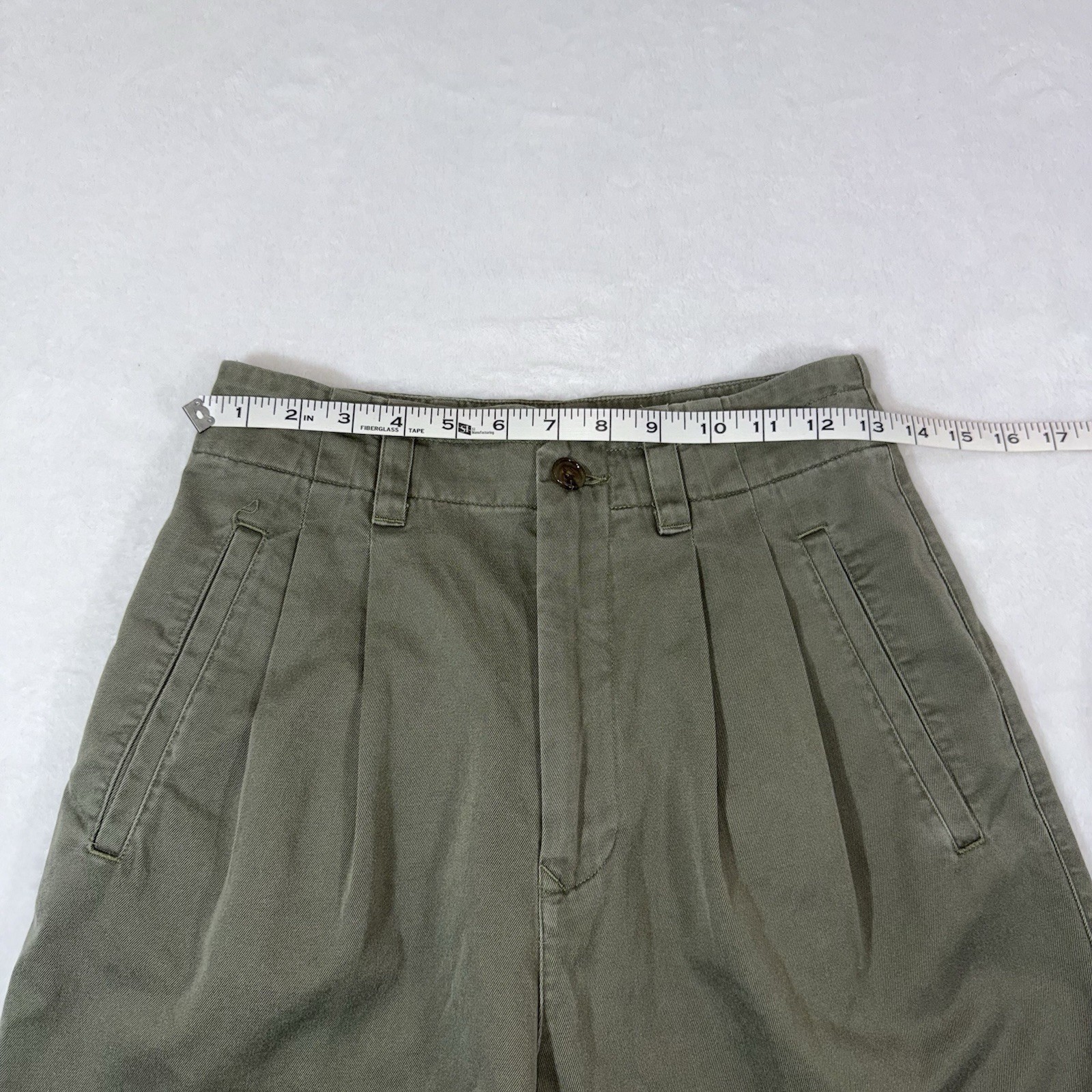 VTG Banana Republic Pleated High Waist Safari Style Cotton Shorts Womans 6 NOS