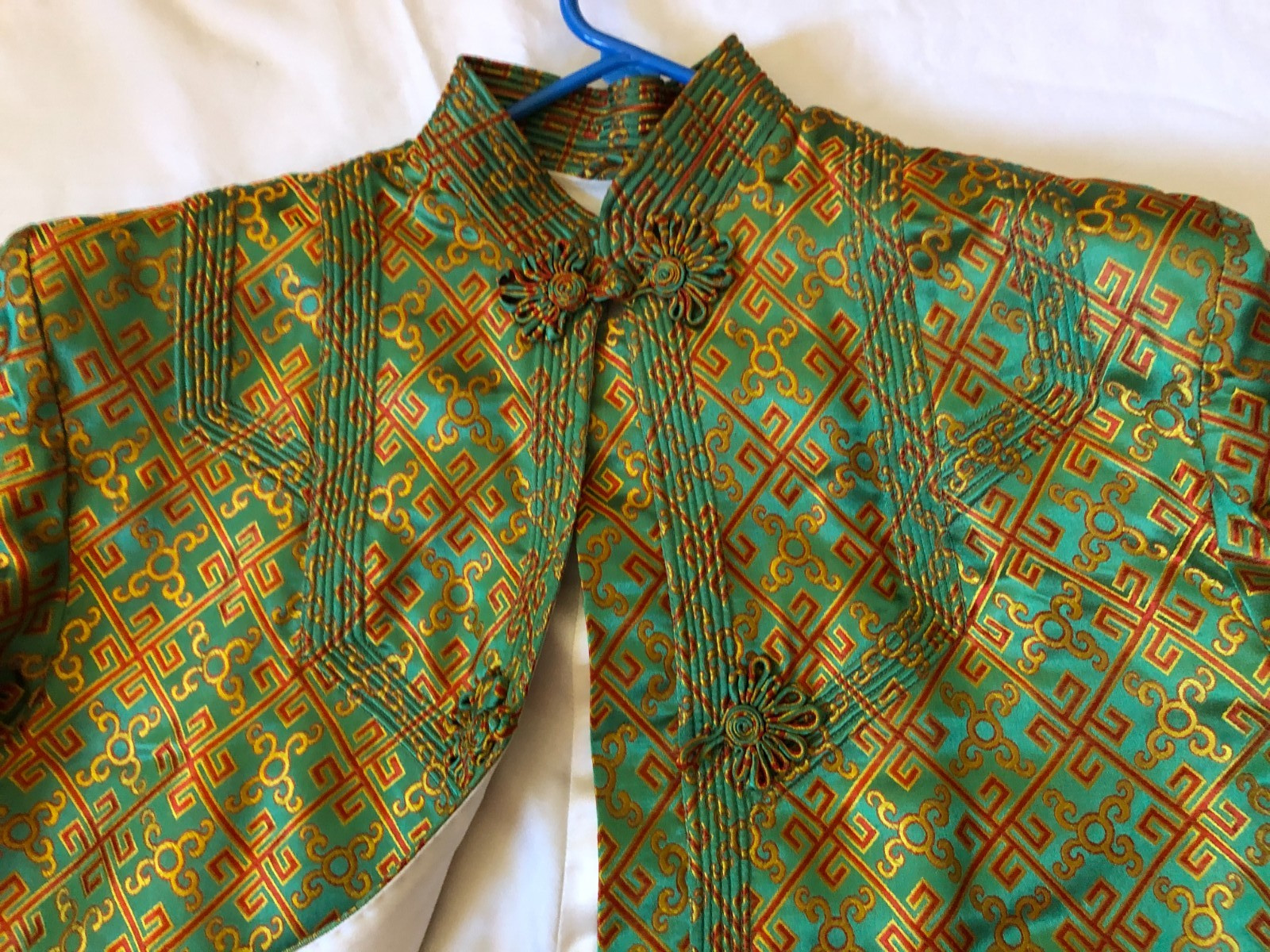 Vintage Silk Brocade Hong Kong Swing Lounge Jacket brilliant colors tag sz 38