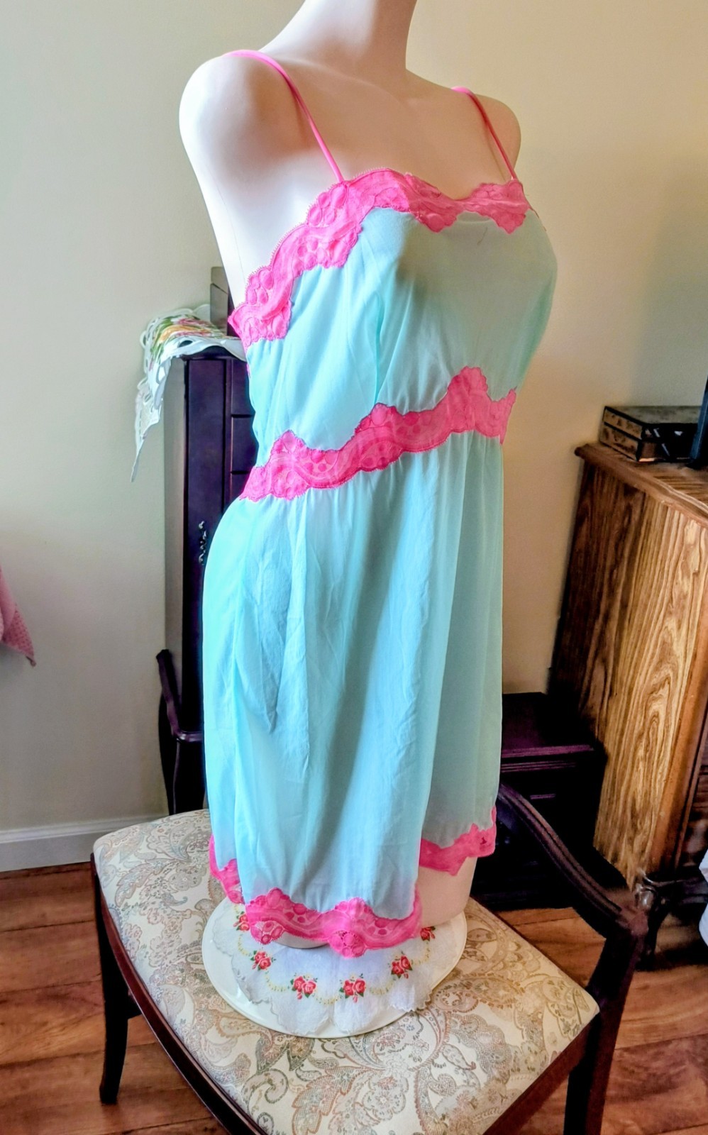 Vintage EMILIO PUCCI FORMFIT ROGERS SLIP NIGHTIE Babydoll