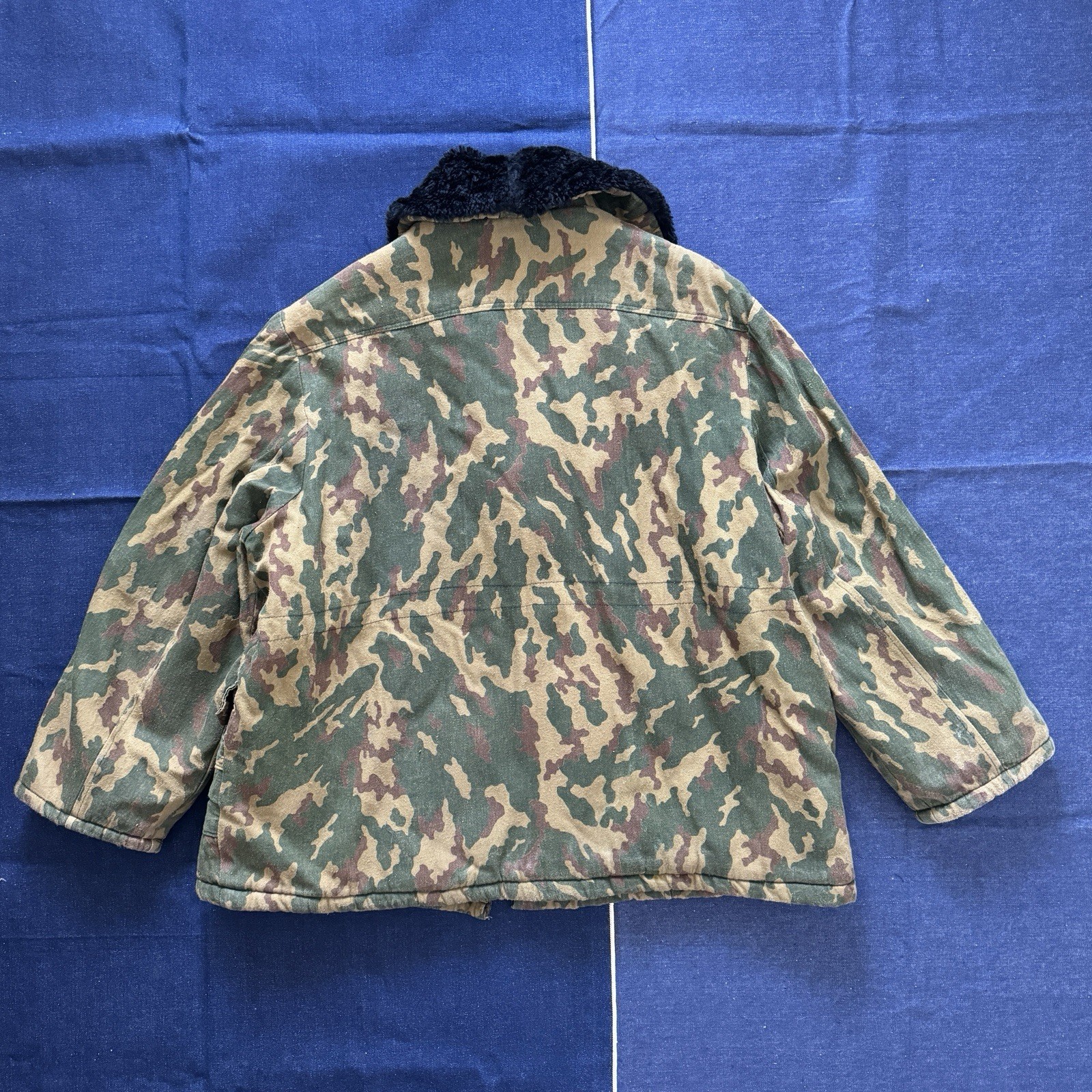 vintage post Soviet USSR padded winter vsr 93 camouflage Barvikha jacket wmns M