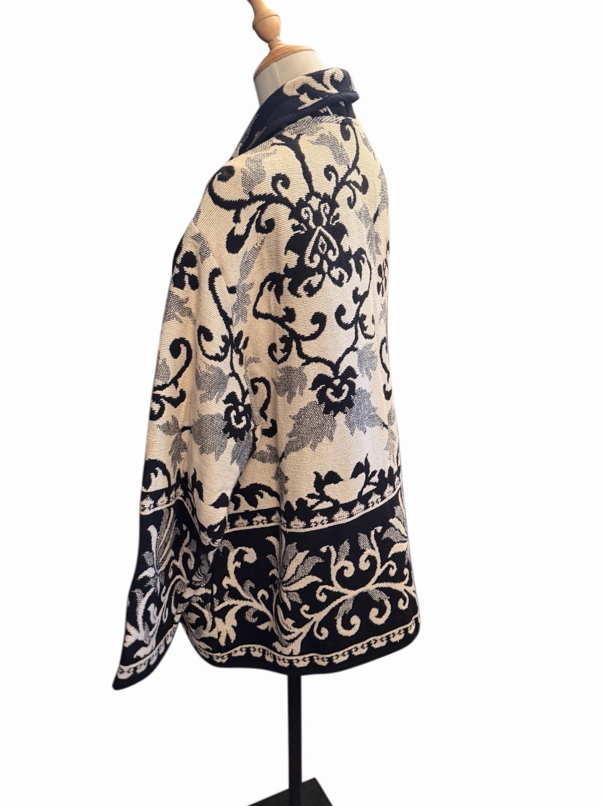 Vintage 90s Tapestry Blanket Coat Black & White Floral Woman’s 22/24W