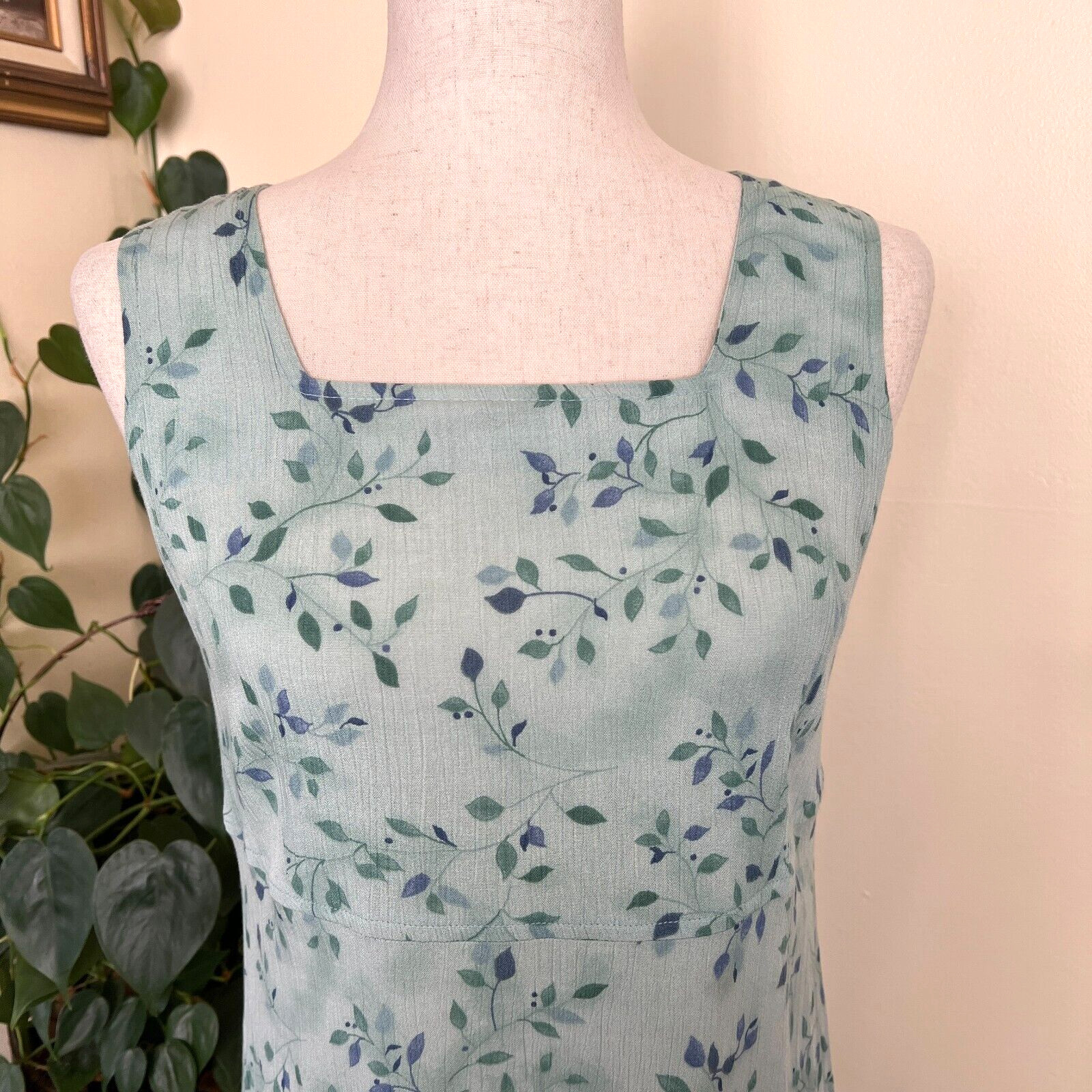 Rabbit Rabbit Rabbit Designs Green Summer Dress sz 8P Petite