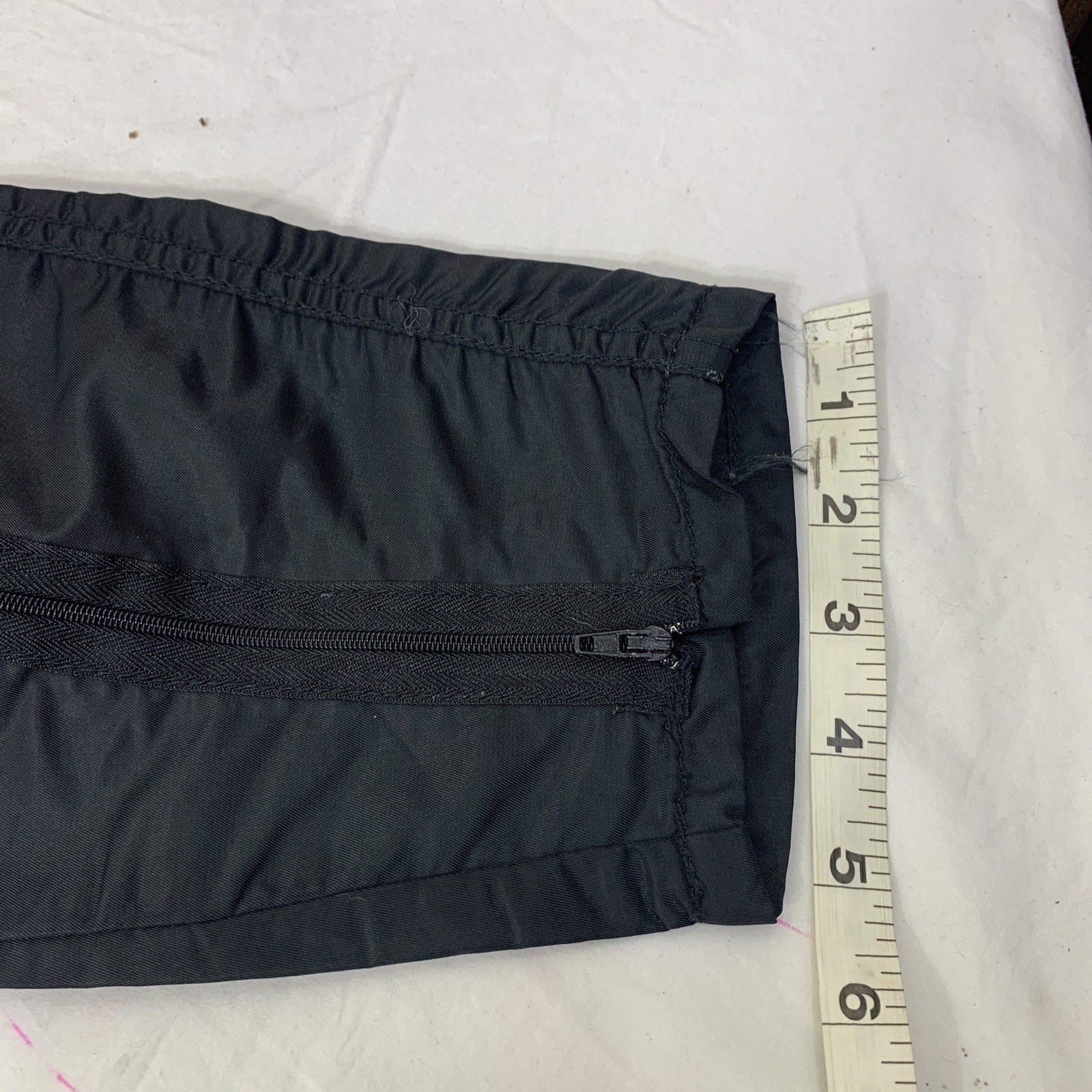 Iconic 80’s Black Parachute Pants Nylon Cargo 6 Pockets Zip Leg Size 7-8