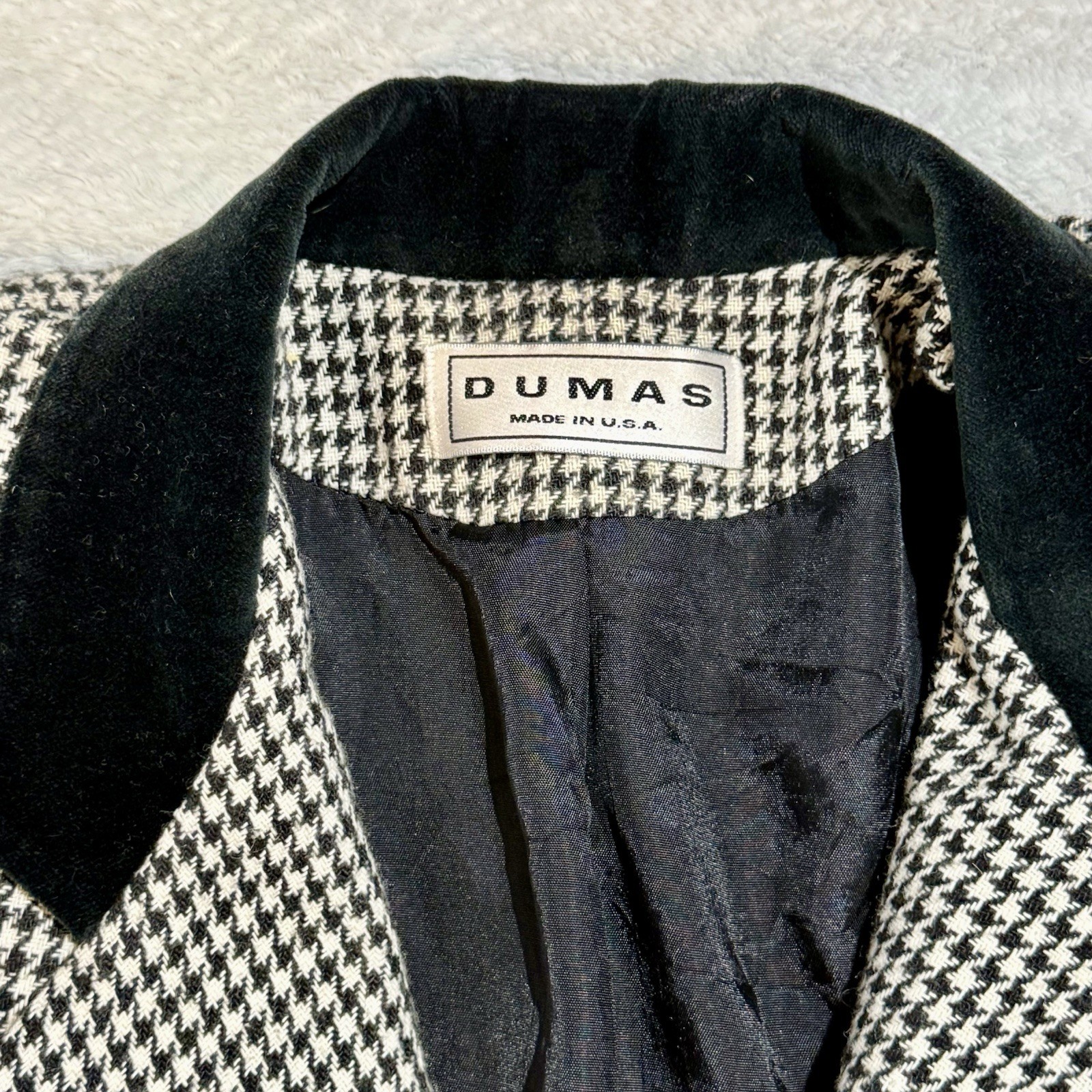 Vintage DUMAS Houndstooth Blazer Velvet Collar Made in USA Tailored
