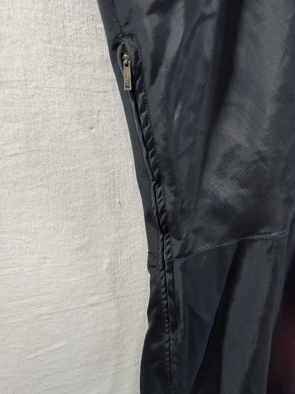 Vintage 1950’s BARBIZON Endear Tafredda Full Slip Black Dress Pleat Hem Miss 14