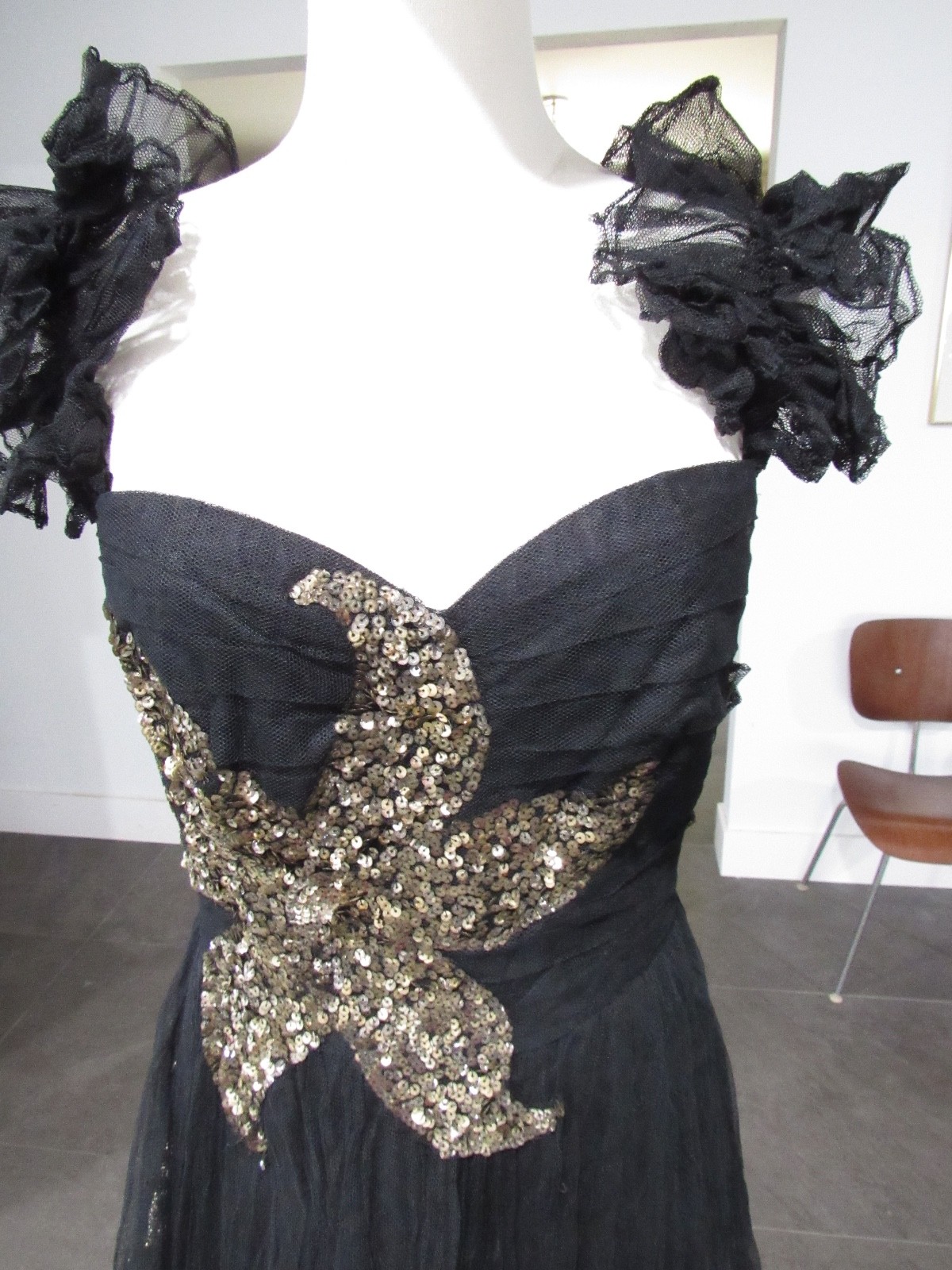 W@W VTG COUTURE 30s 40s formal dress tulle sequins black gold maxi goth witchy M