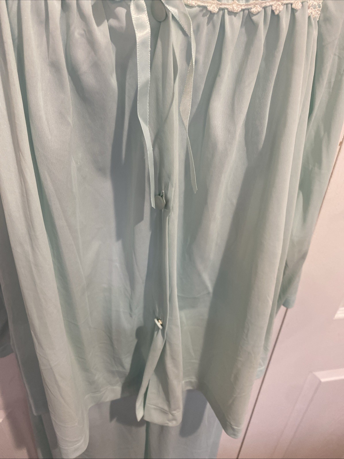 VTG 60’ Vanity Fair 2 Pc. Pajama Set Mint Green w/Beautiful Floral Lace Size L