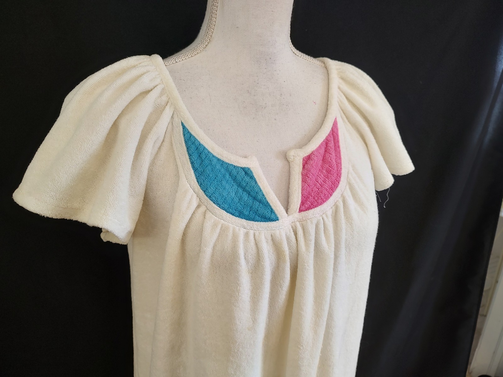 80’s Vintage House Dress Coverup Day Casual Style Terrycloth White Blue Pink S/M
