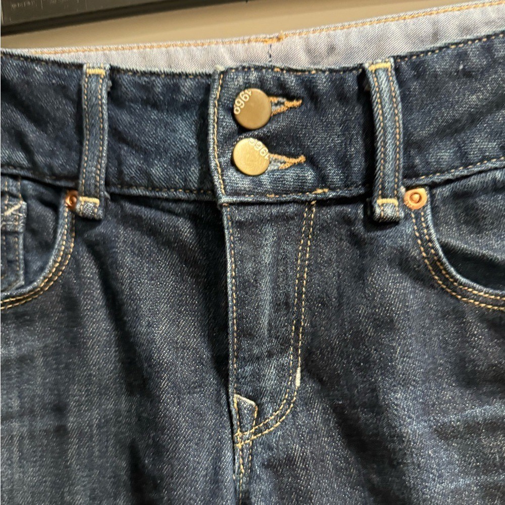 Gap 1969 Perfect Boot Denim Shorts size 27/4L