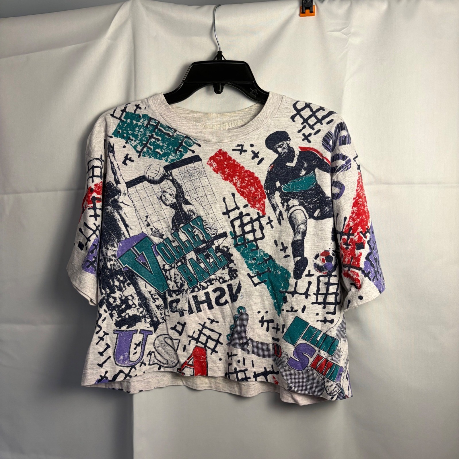 Vintage Trends USA All Over Print Sport T-Shirt Cropped 90s Volleyball Soccer OS