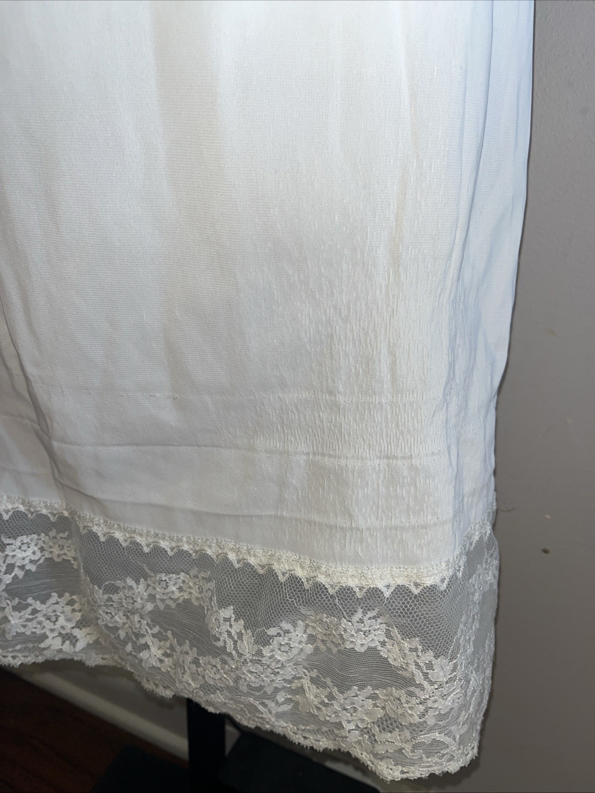 Vanity Fair Ivory Nightgown Nylon Size 34 Vintage