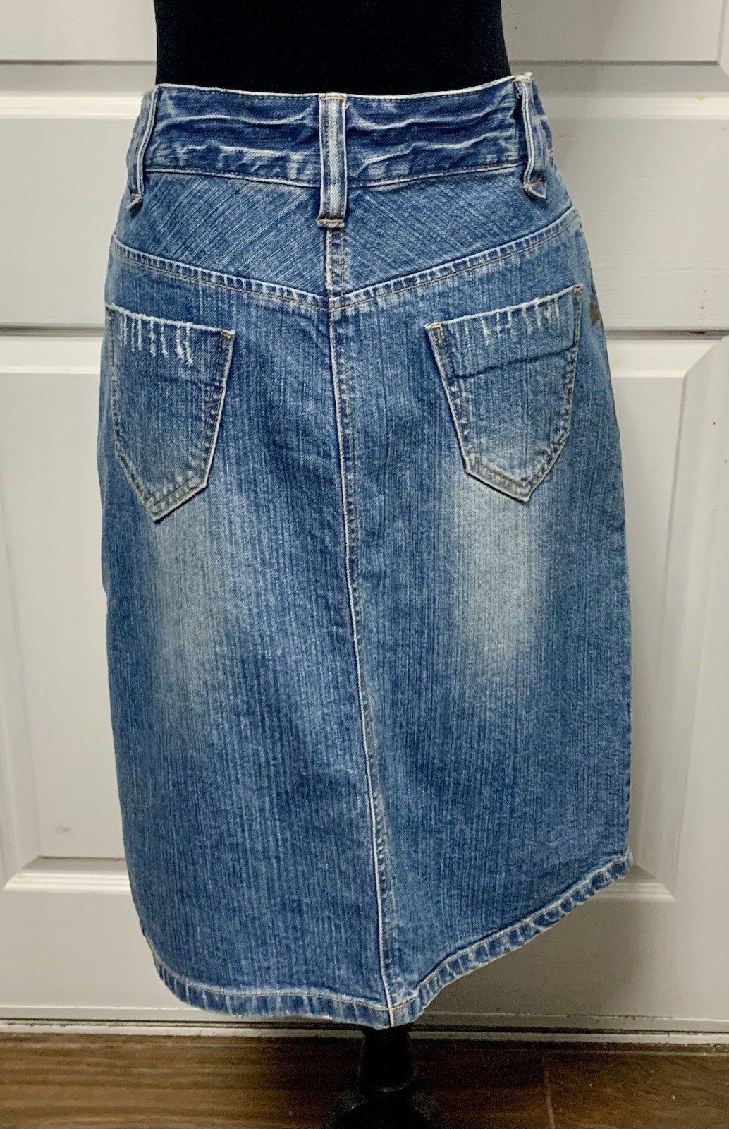NWOT Vintage Disney Store Pirates Of The Caribbean ‘03 Frayed Midi Jean Skirt 2