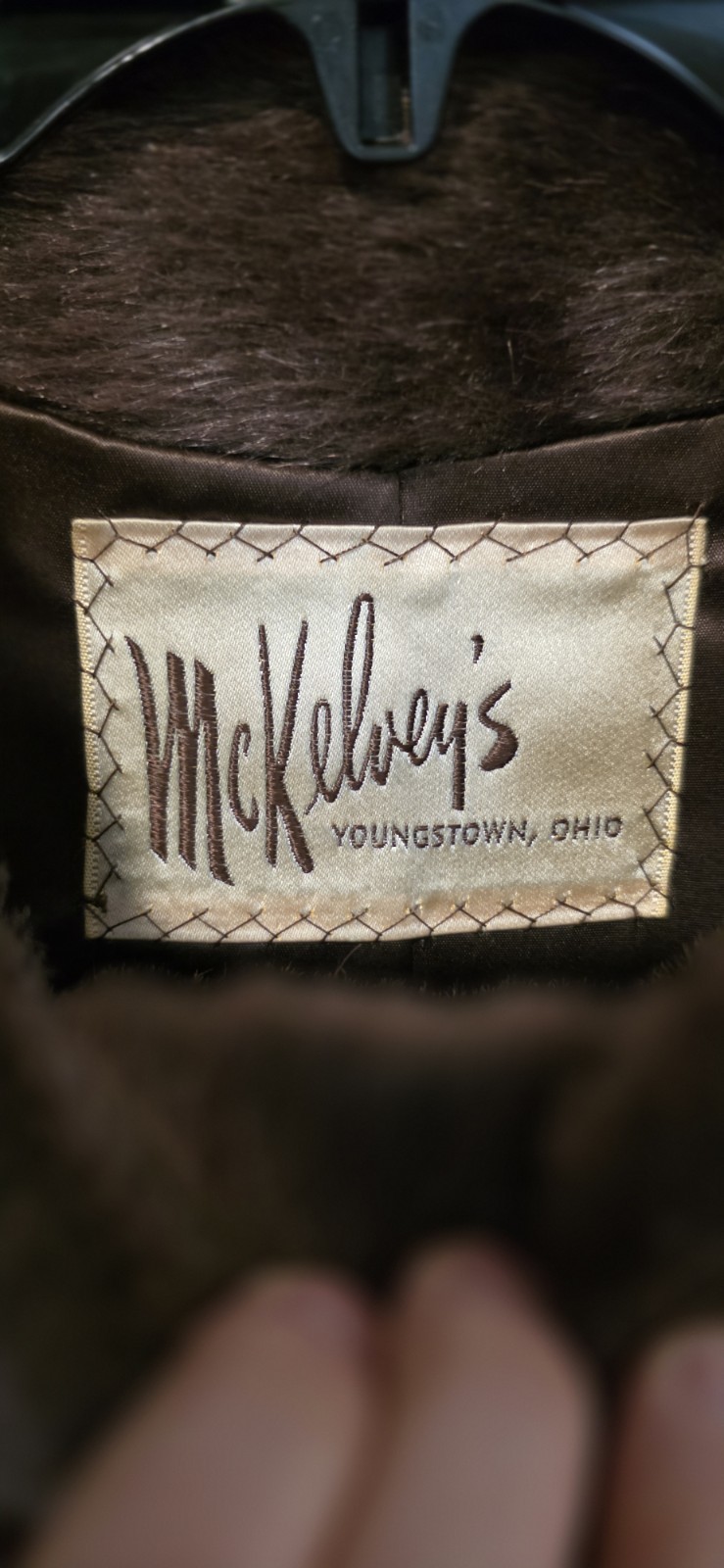 Vintage McKelvey’s Youngstown Ohio Real Fur Coat Brown Double Breasted 37” ILGWU