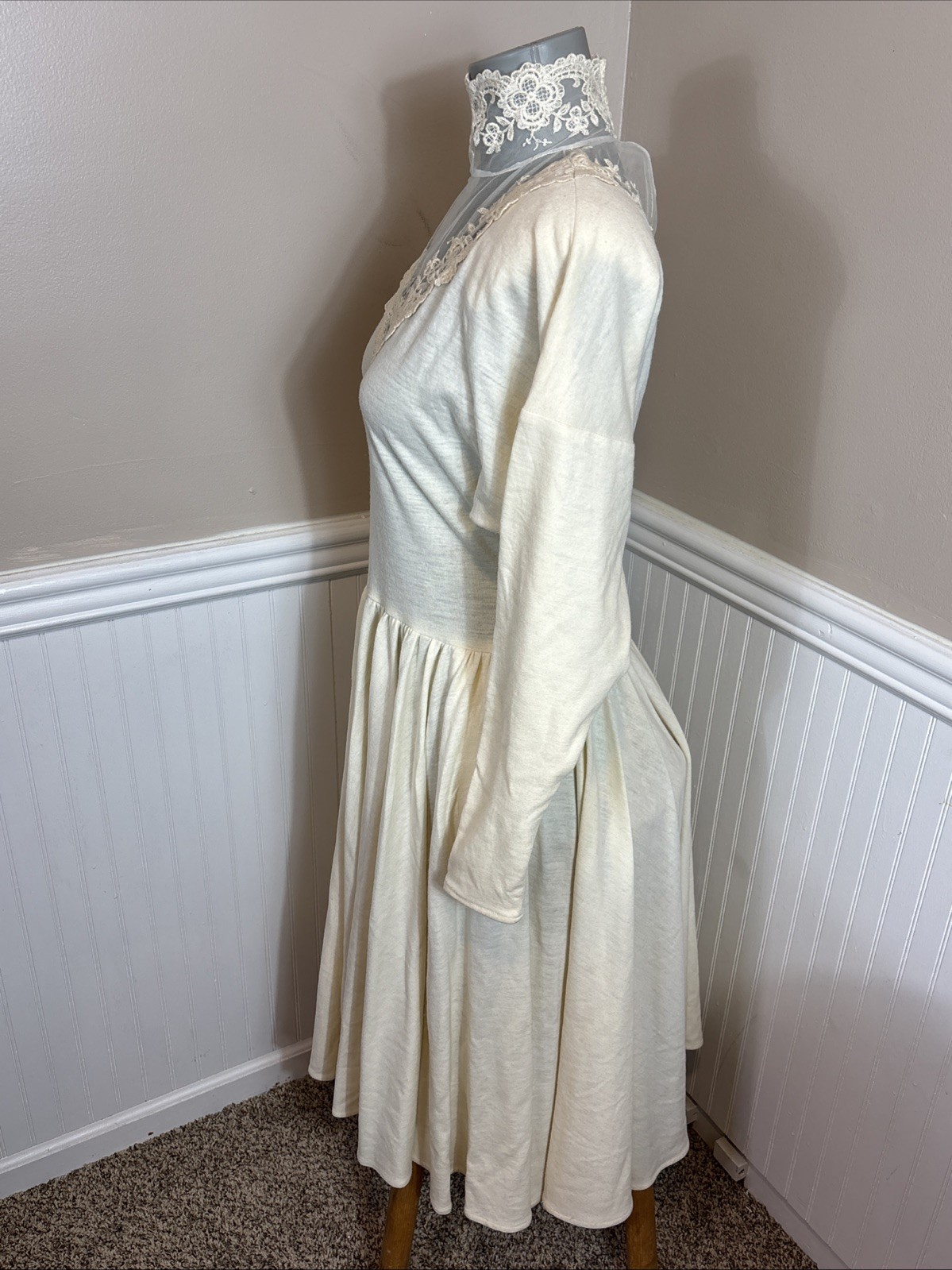 Vintage 80s Bonnie Strauss Dress 100 % Wool Size 8 Lace Sheer Victorian Rare USA
