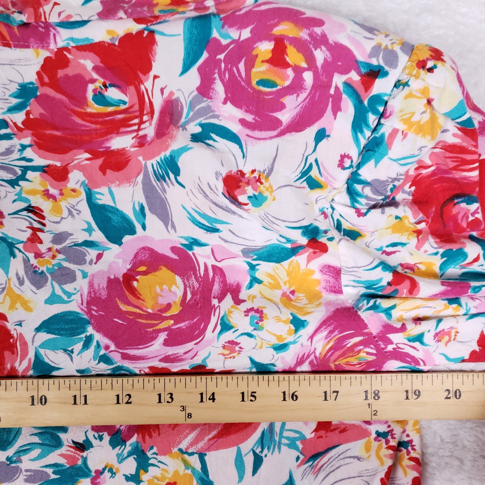 Vintage 90s Walnut Square Floral Shirt Size 8 Bold Print Boho Grandmacore USA