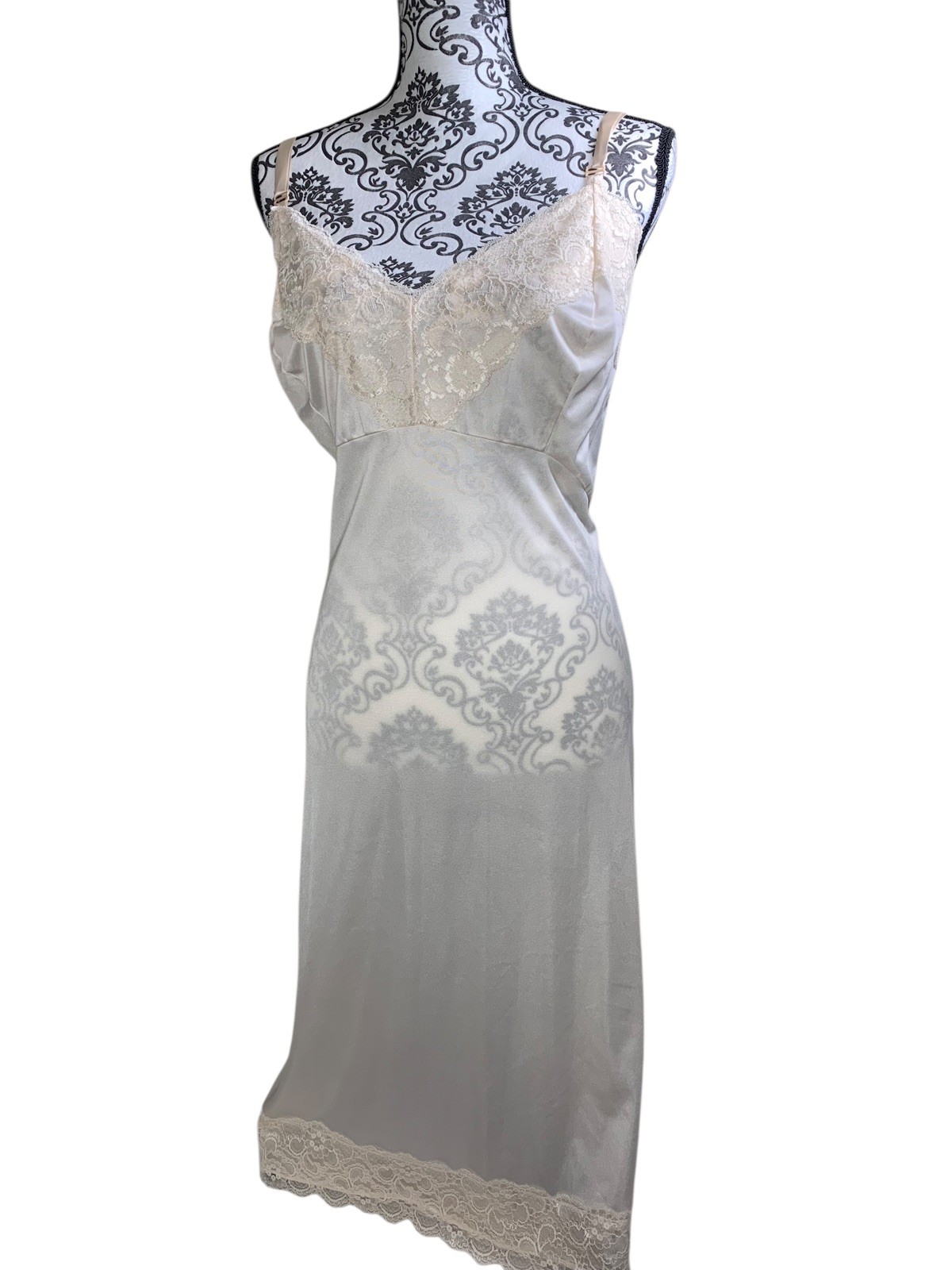 Vintage Dixie Belle Slip Dress 42 XL Silkie Smooth Femme Chantilly Lace #4514