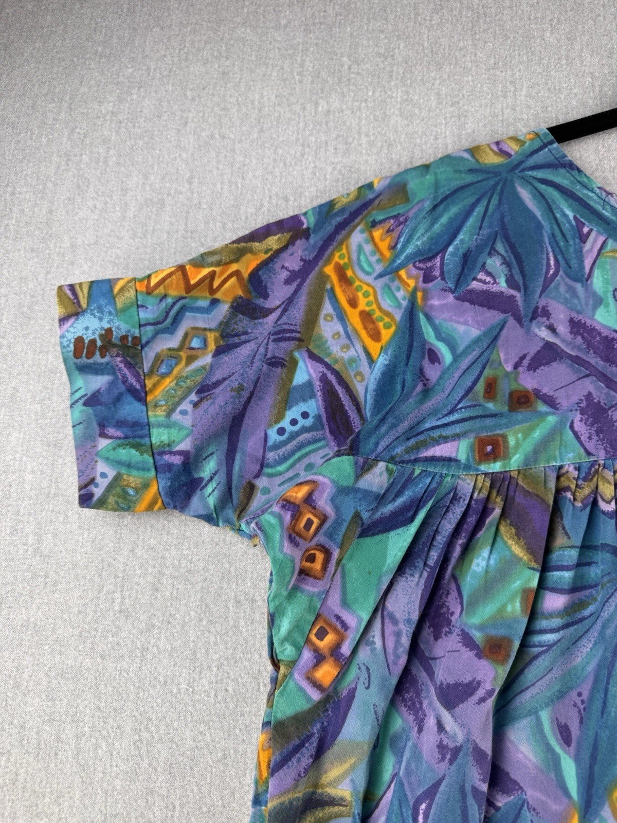 Vintage Muumuu House Dress Women’s XL Abstract Tropical Pockets Midi Boho 90s