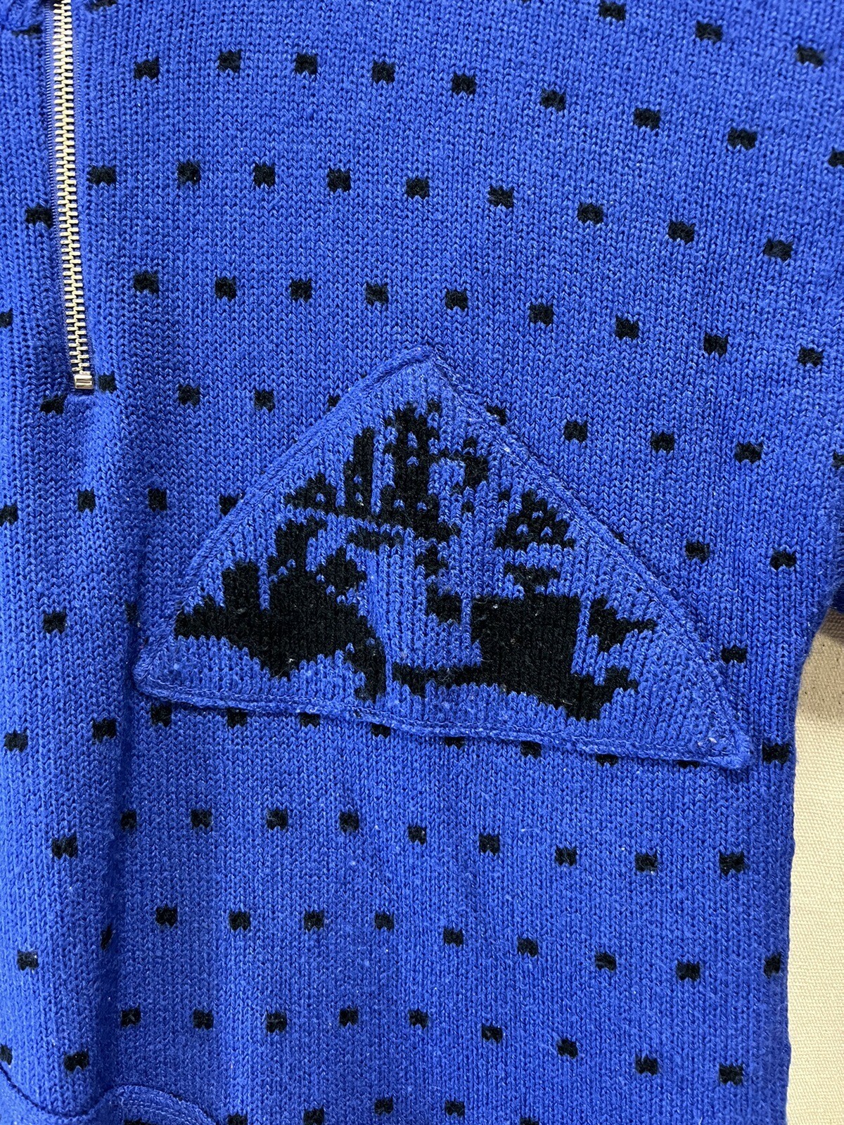 VTG Jamie Scott Knit Sweater Robber And Copper Chase Story On Pullover Sz M 5448