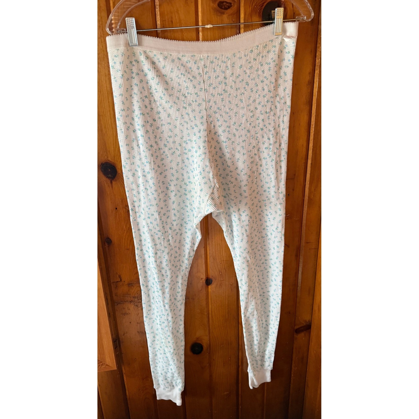 Vintage Pleasure Knit Floral Waffle Thermal long underwear White Blue size XL