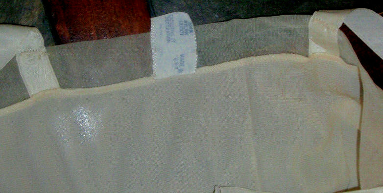 Vintage MOVIE STAR Lace Blush Beige Full Slip 36 Tricot Petticoat Lingerie VGC