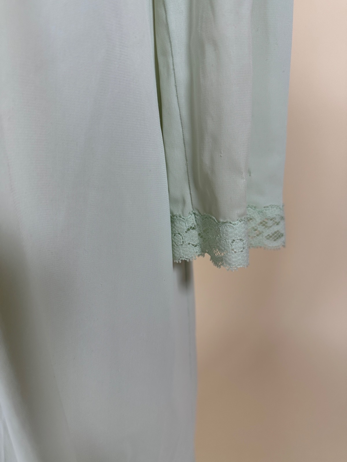 Vintage 70s Sears Floral Mint Long Night Gown Size 32-34 Made in USA