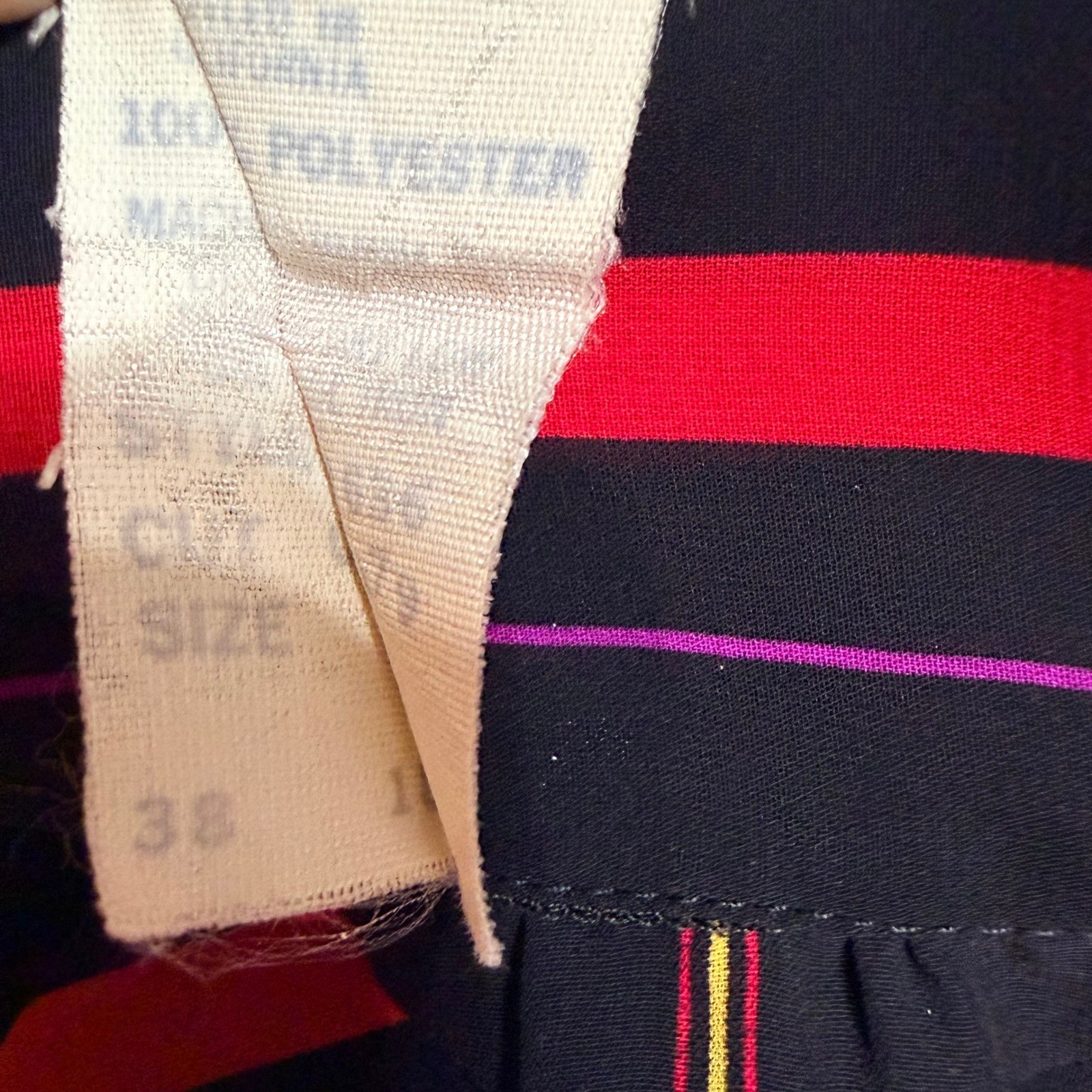 Chez California Designed by Tandy Vintage Striped Midi Dress Black Red Size 10