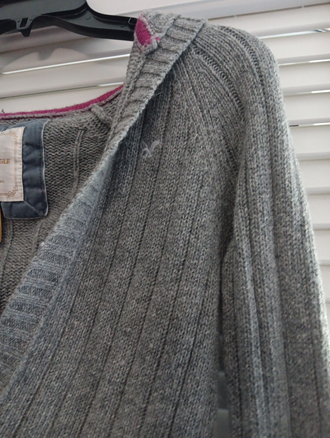 VTG Y2K American Eagle Women S Wool Blend Gray Cable Knit V-Neck Sweater W Hood