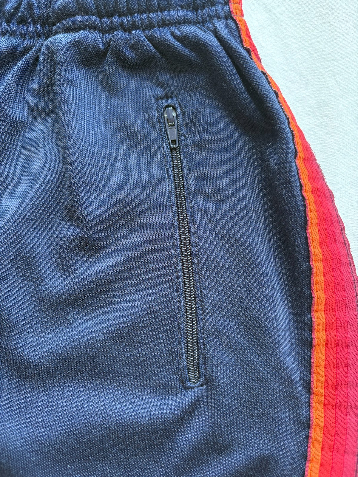 1990’s TagRag Culture Jogging Pants with zipper pockets Made in the USA