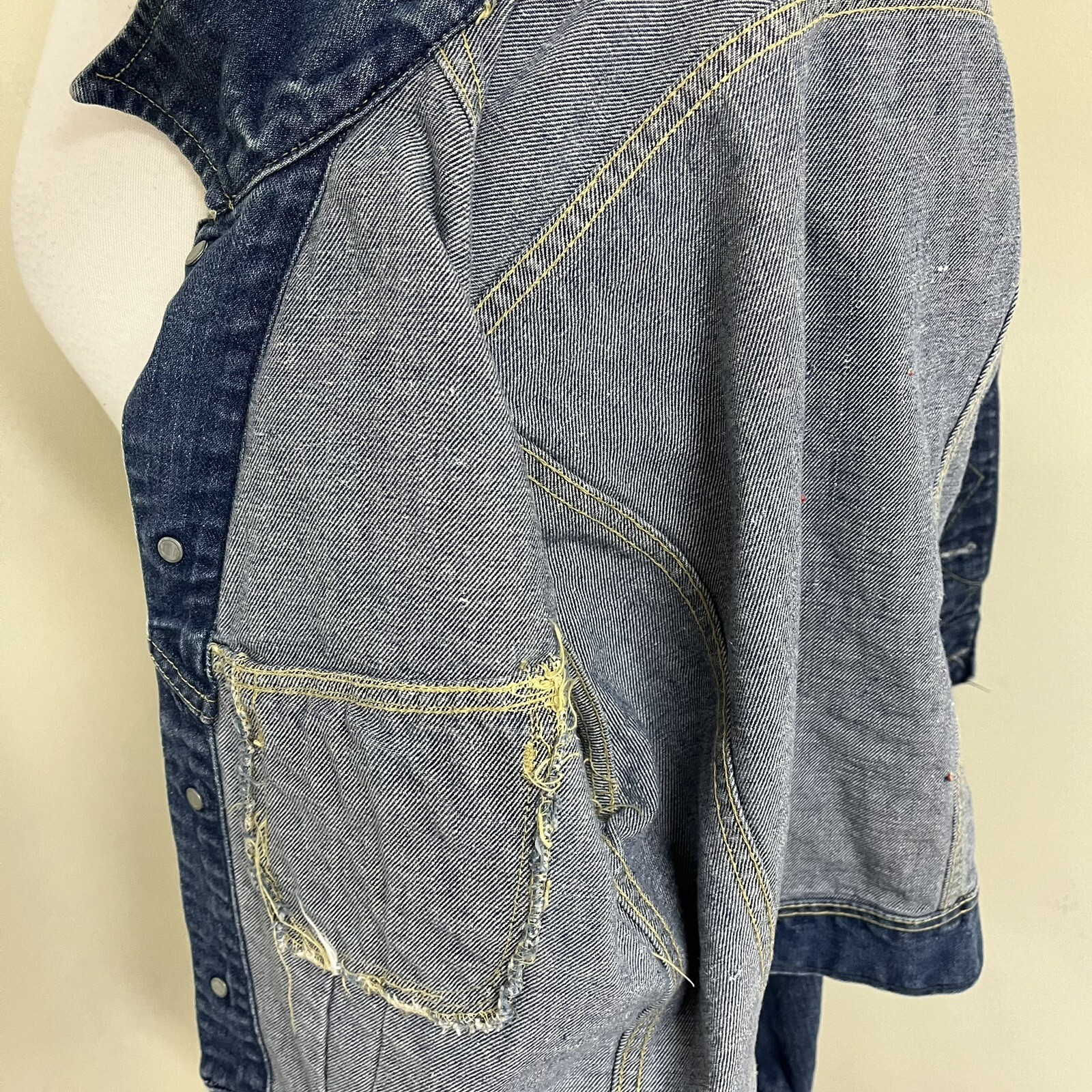 Vintage 70s Lee Sanforized Denim Jacket Union Made In USA *See Measurements*