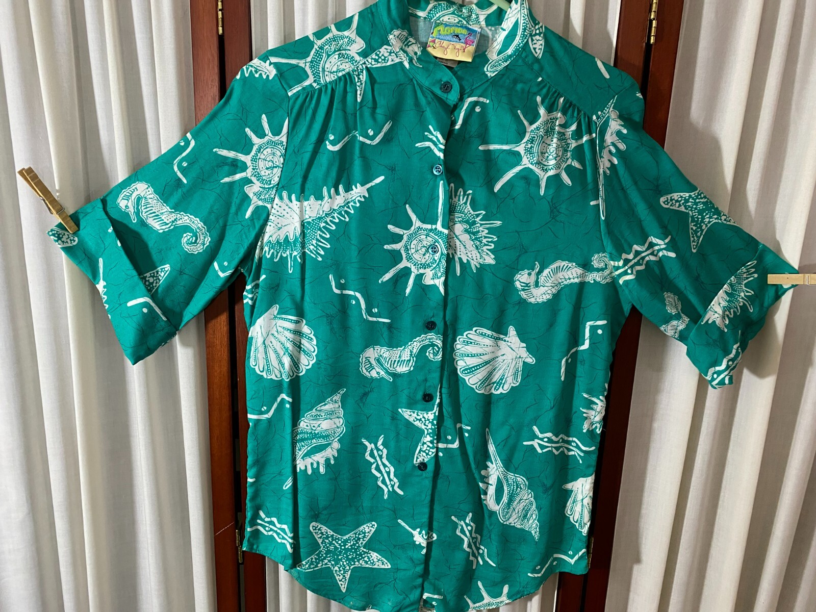 1980’s Cheryl Tiegs Florida Shirt- M-Parrot Green /Sea Shells-NEW WAVE COOL-SALE