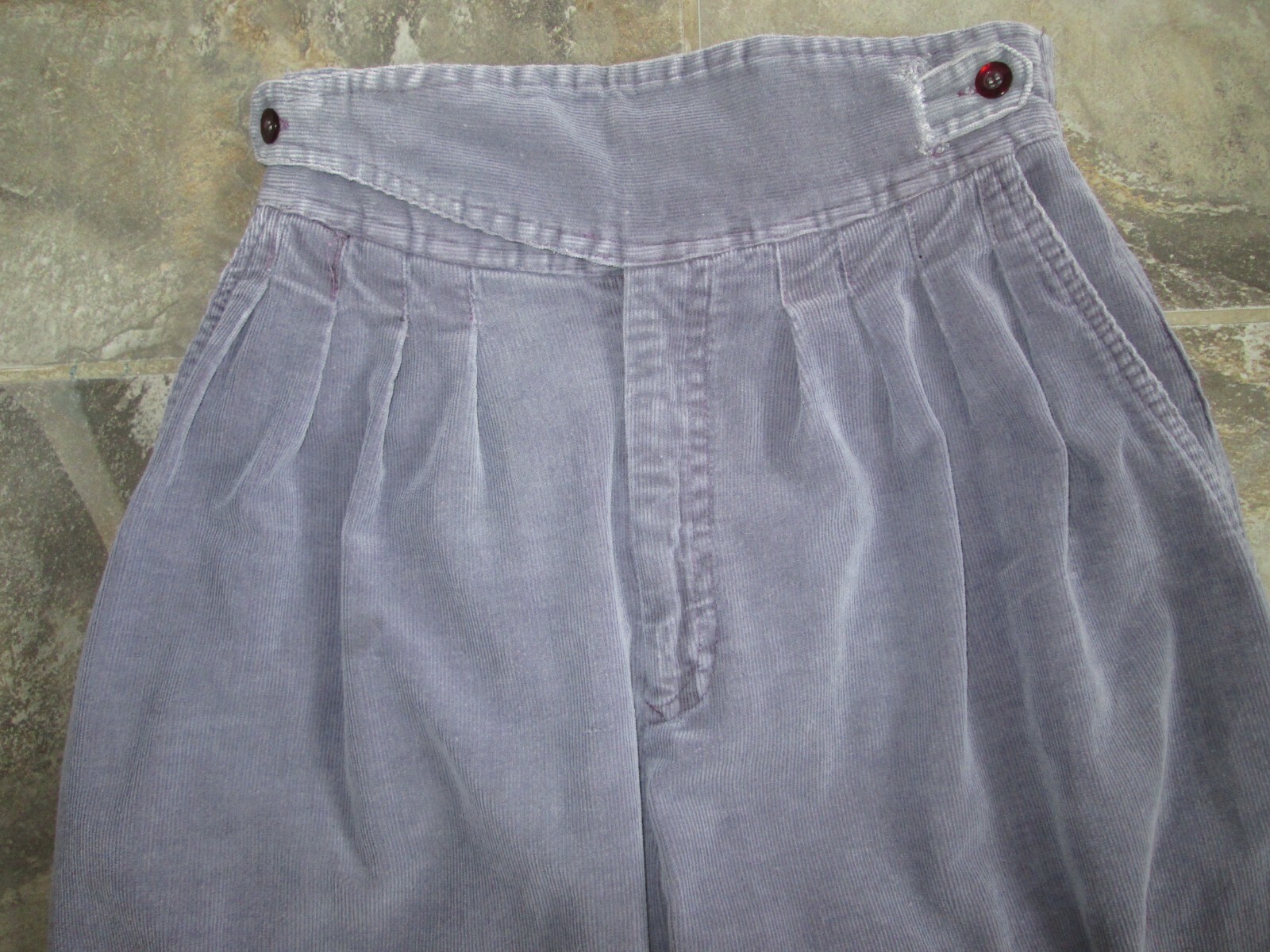 VTG Happy Legs Mom Pants 26×26 5 Ankle Pleated Corduroy Purple High Parachute