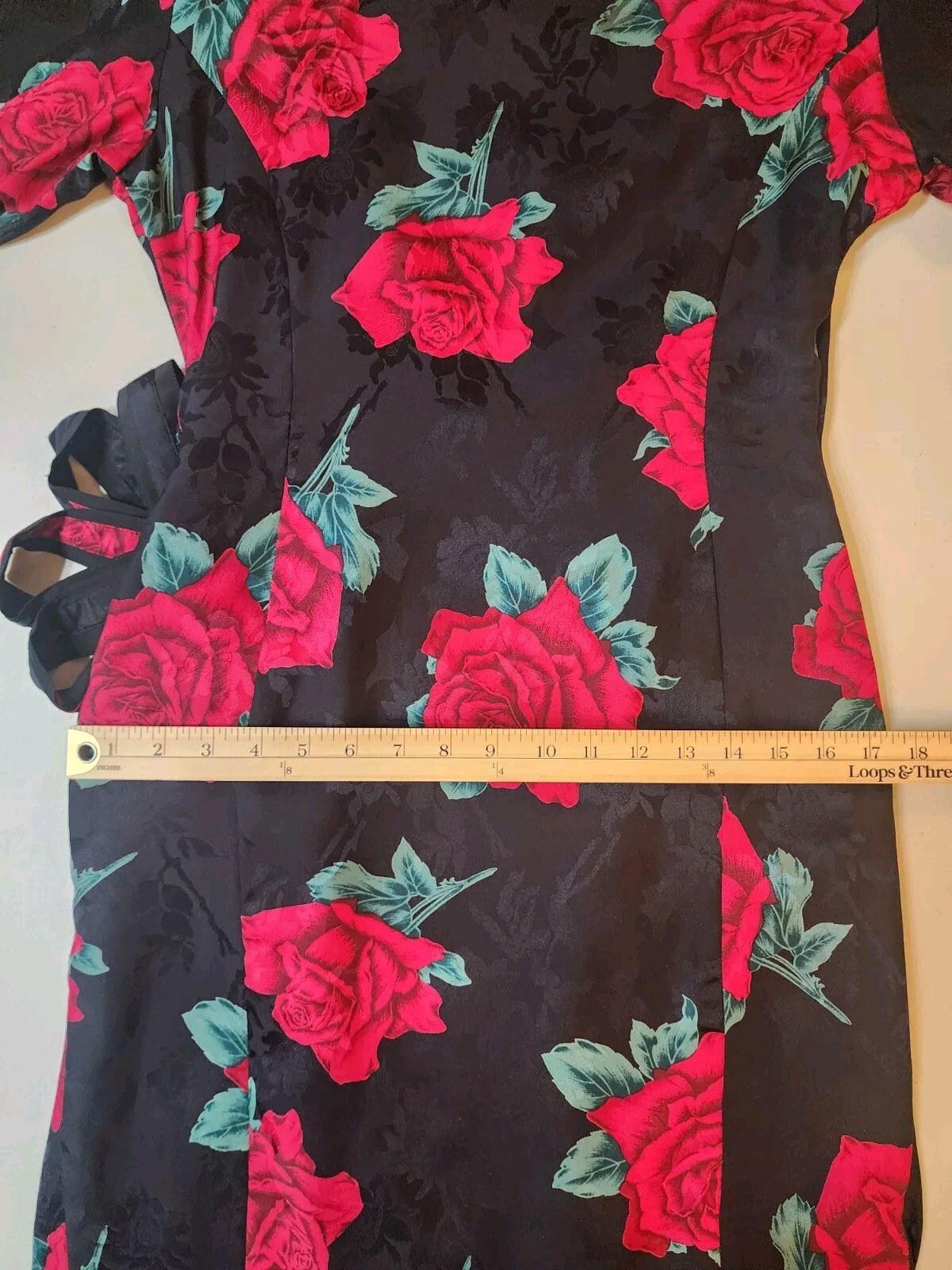 Vintage 1980s PIA RUCCI Wrap Dress Size 8 100% Silk Black Floral Rose Print