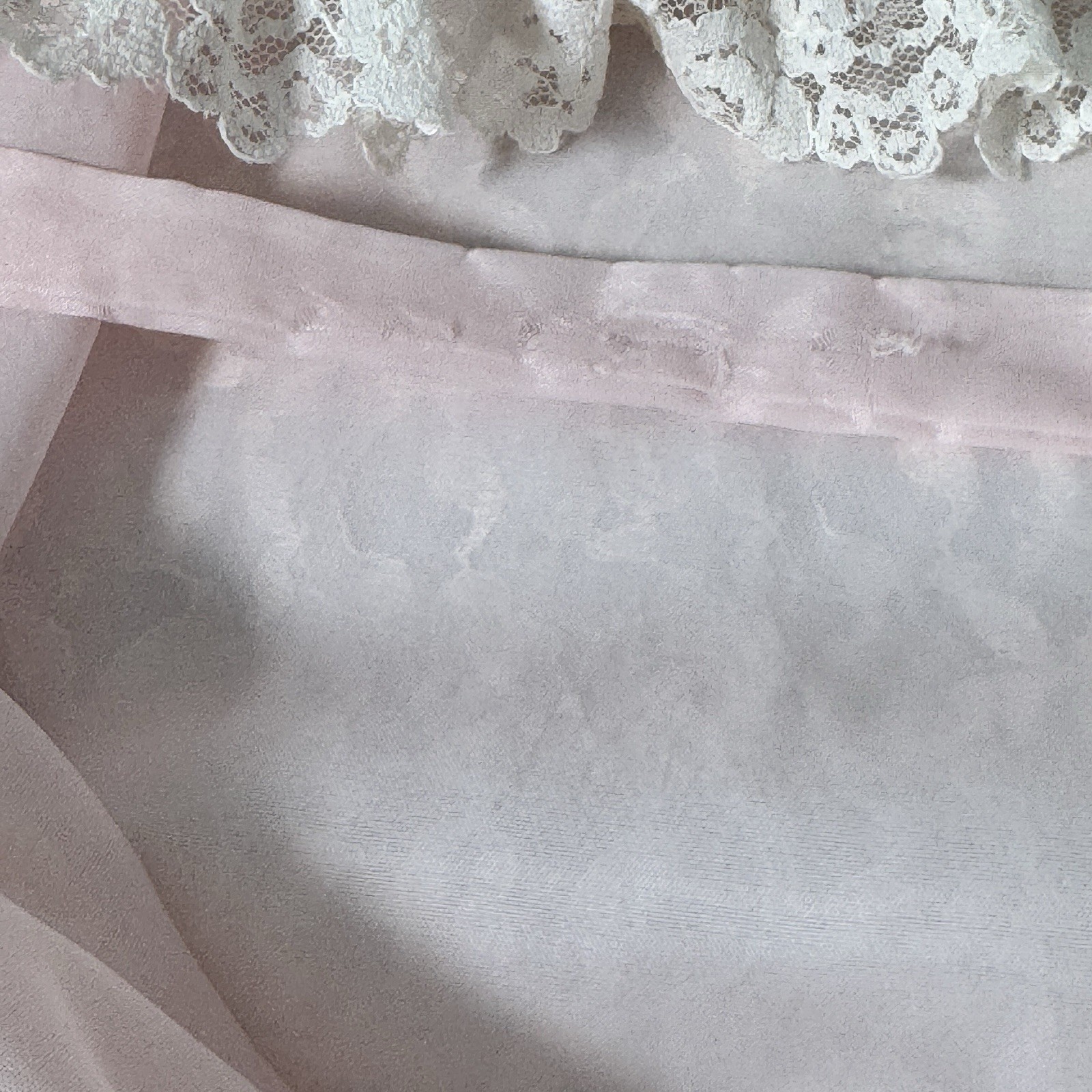 Vintage Pink Lace Maxi Robe Sheer Overlay Pockets Tie Waist Romantic M READ