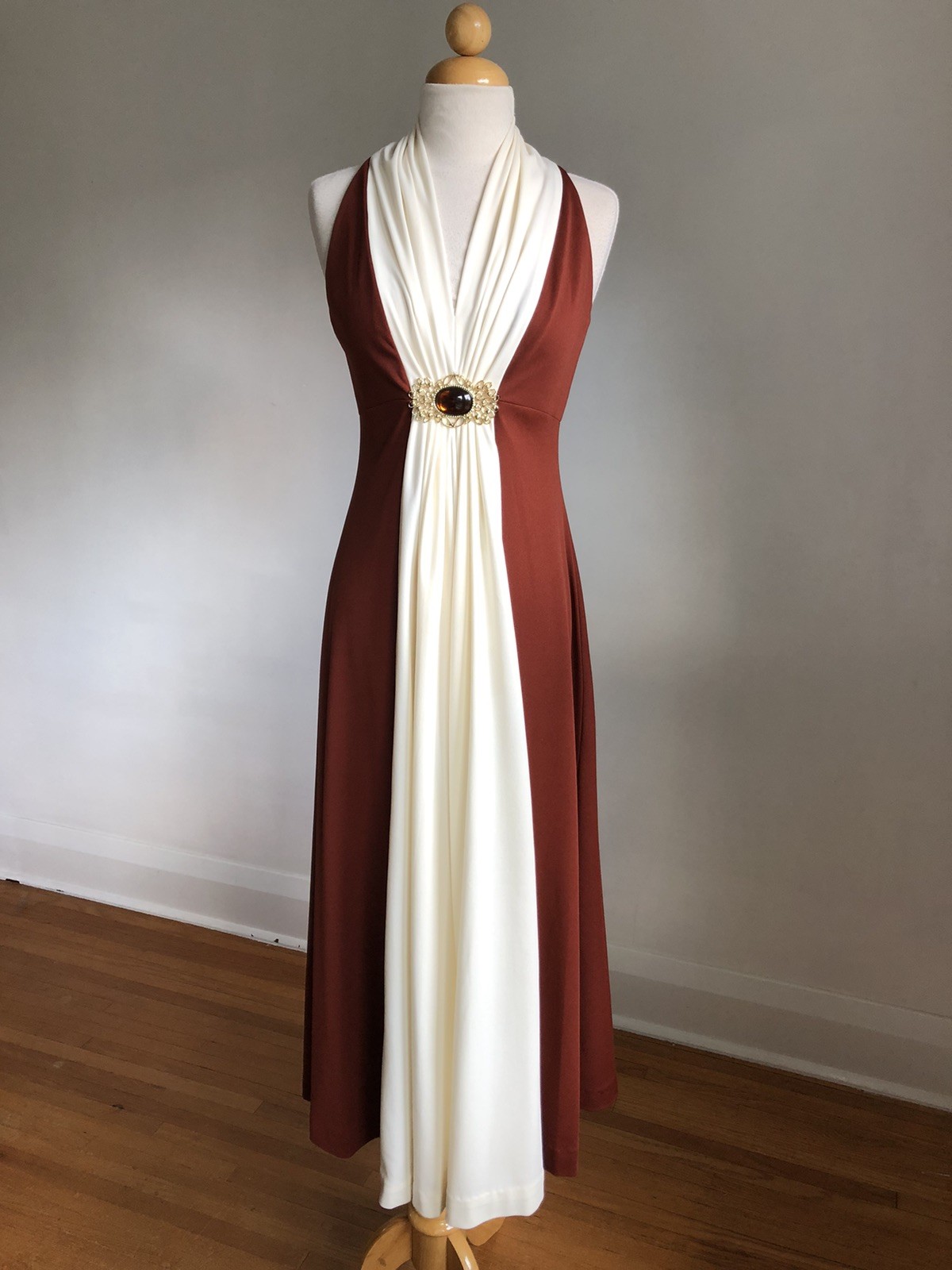 STUNNING VTG UNION LABEL Ivory & Brown Embellished Halter Empire Waist Dress XS