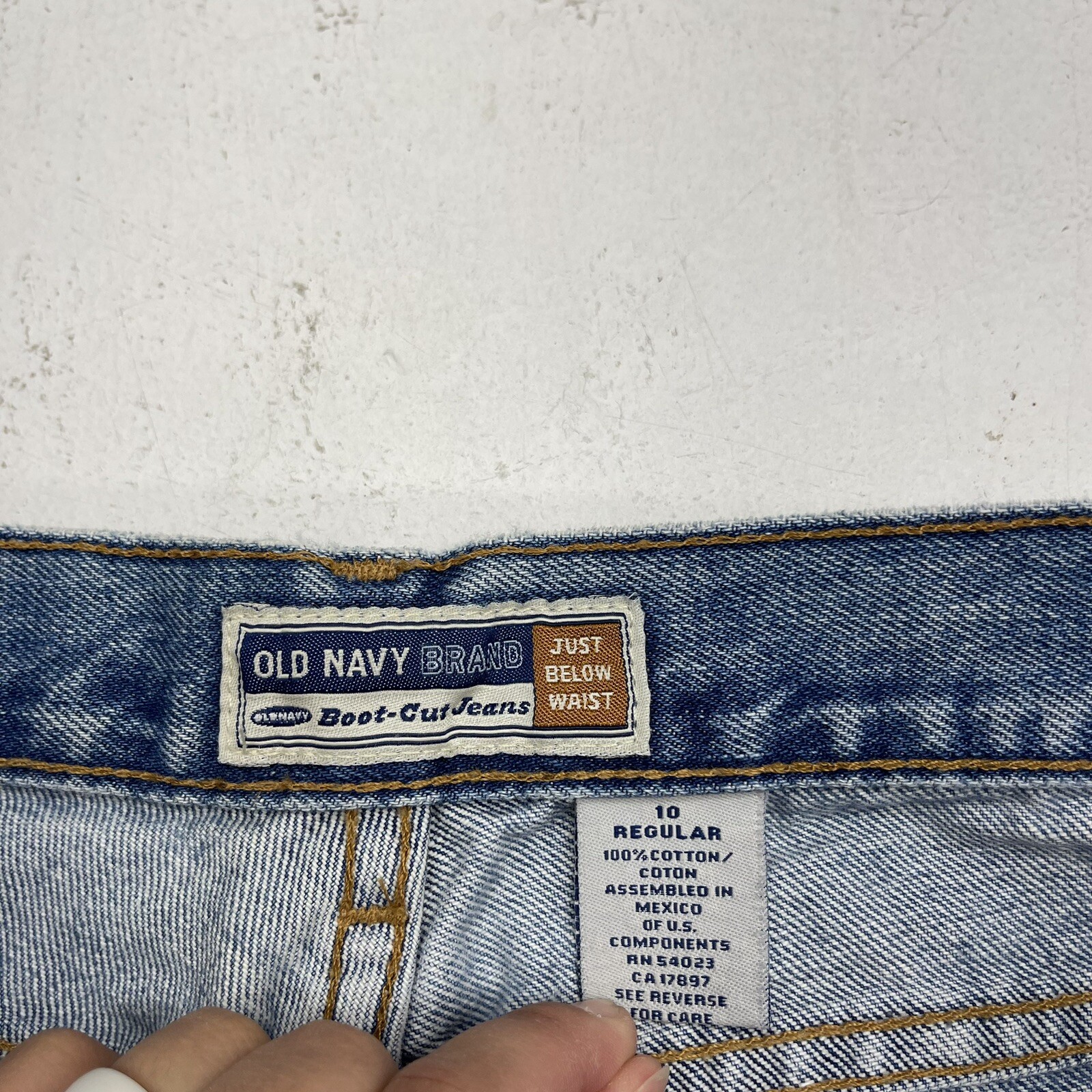Vintage Old Navy Blue Below The Waist Denim Bootcut Jeans Women’s Size 10