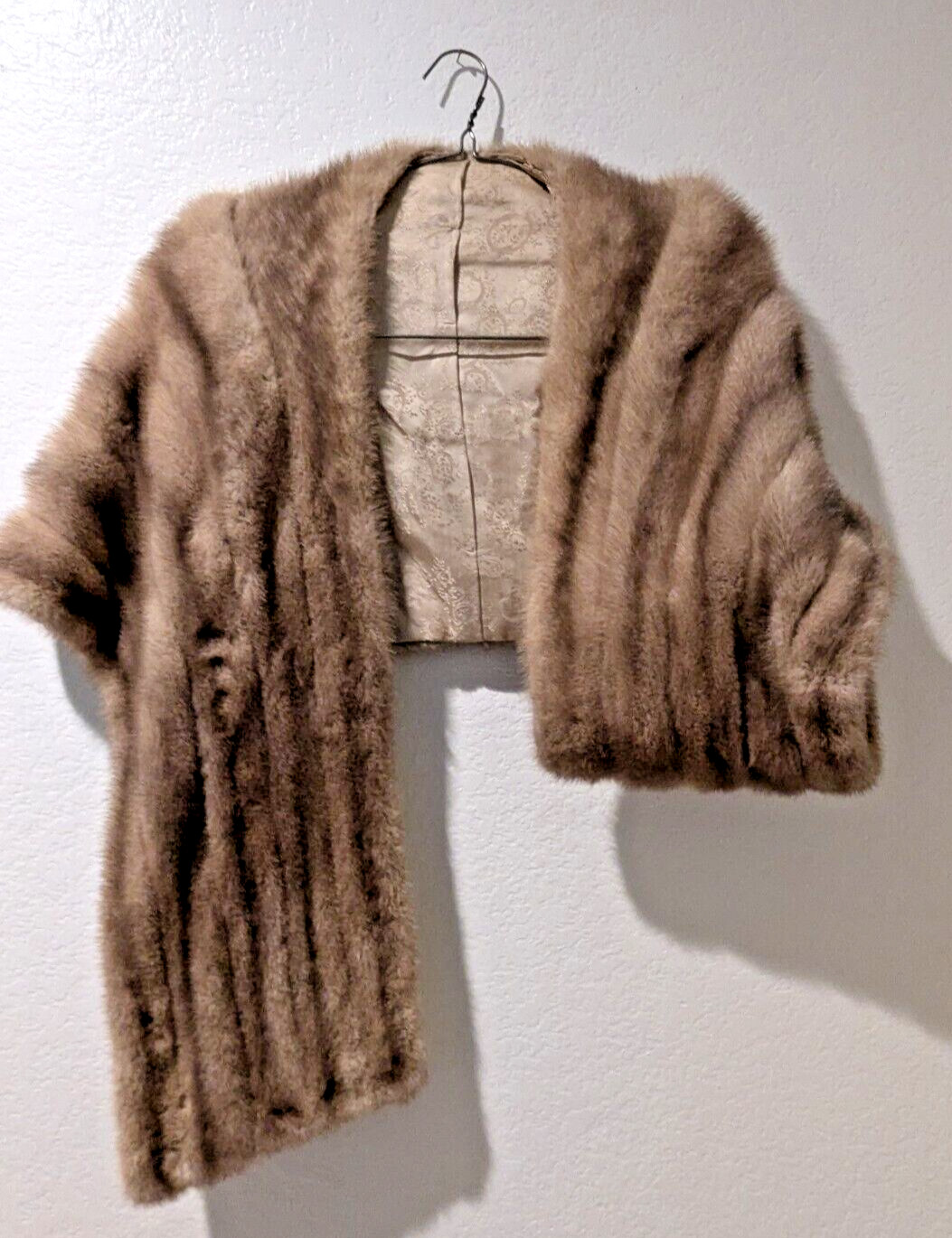 Vintage custom-made mink stole 1960s with customized sleeve links
