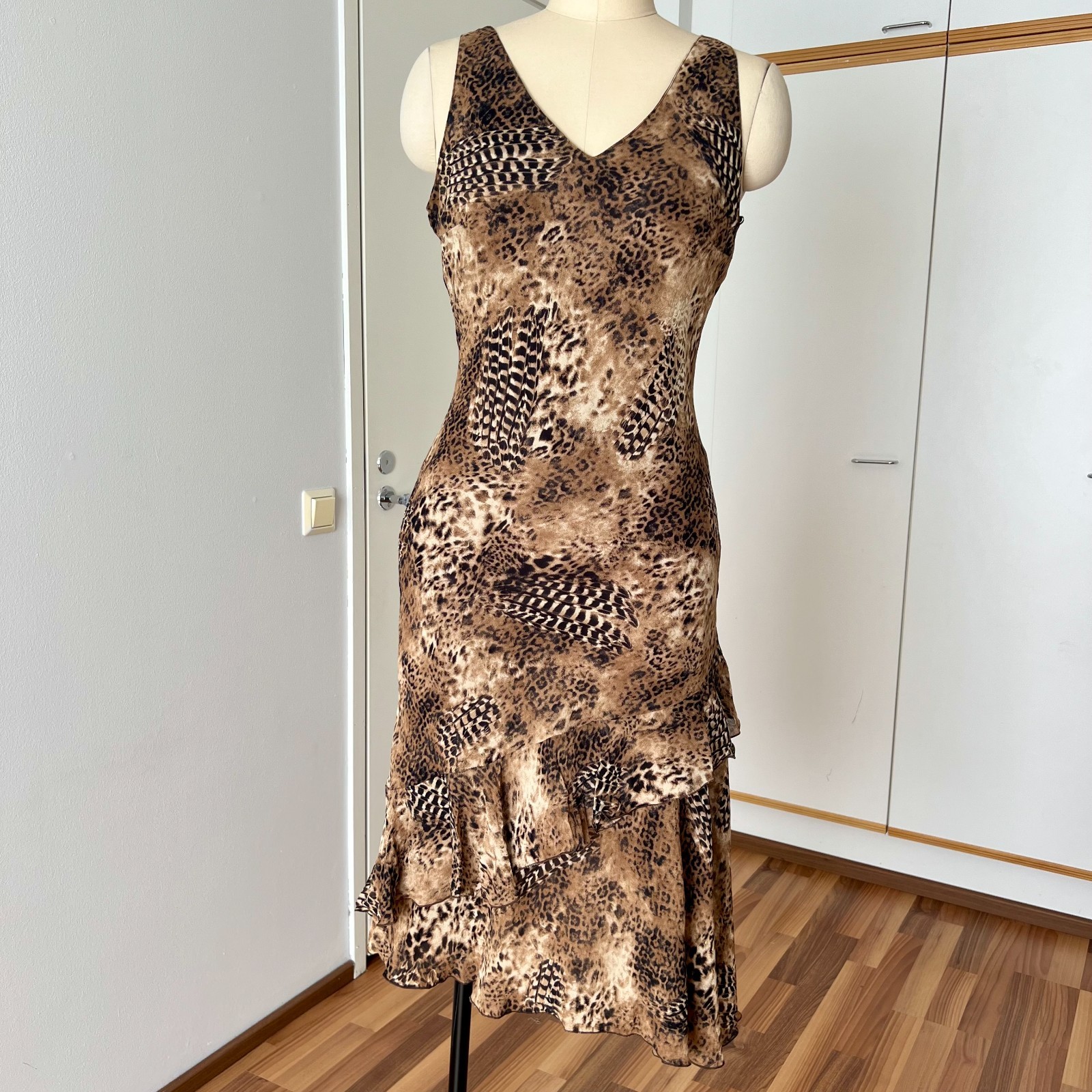 90s Leopard Print Midi Slip Dress Asymmetrical Hem Fairycore Bias Cut Slinky 44