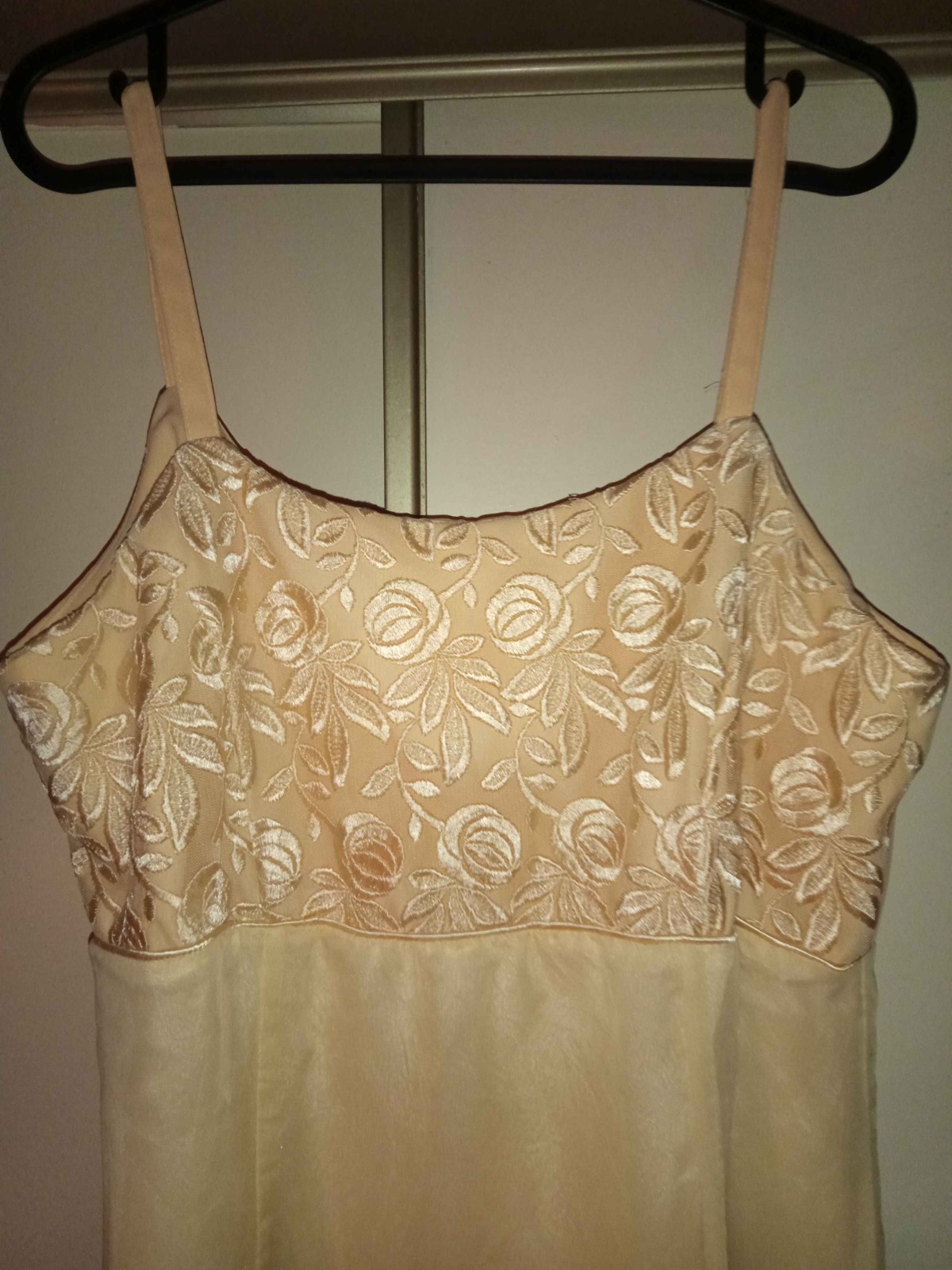 Vintage Dress: 90s Embroidered Lace Dress in Beige – Size Large
